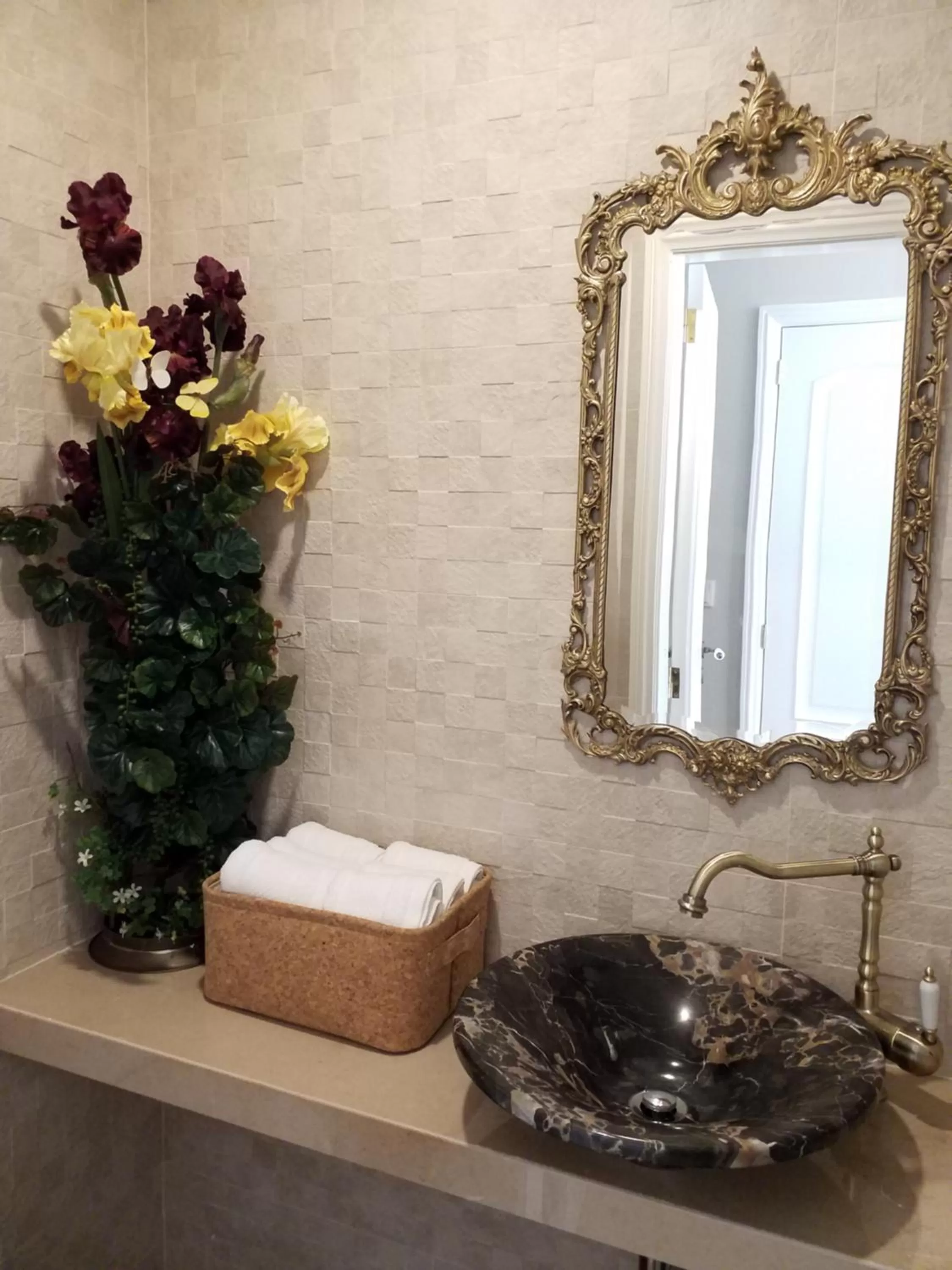 Area and facilities, Bathroom in Private Villa Porto