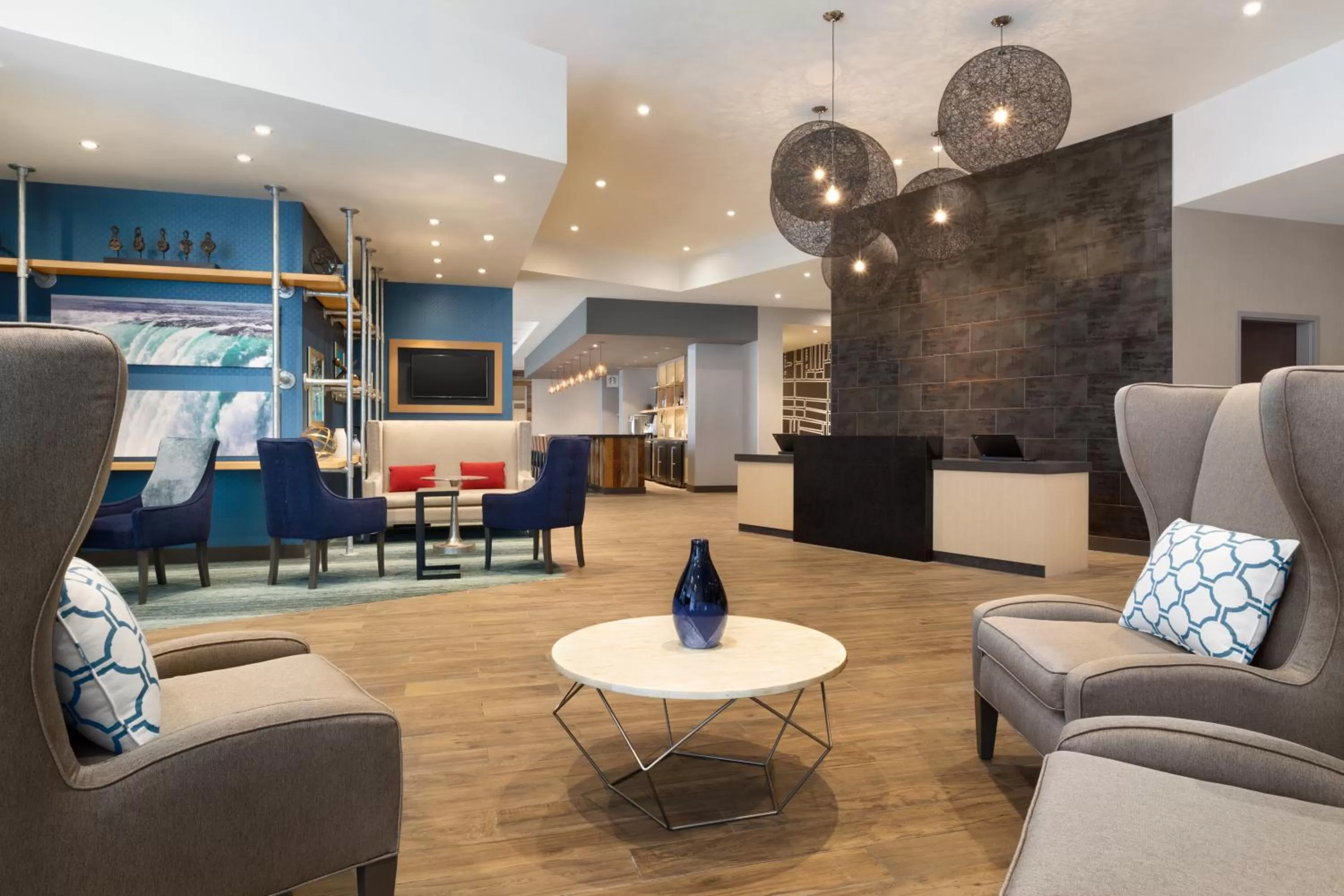 Restaurant/places to eat in Hyatt Place Niagara Falls