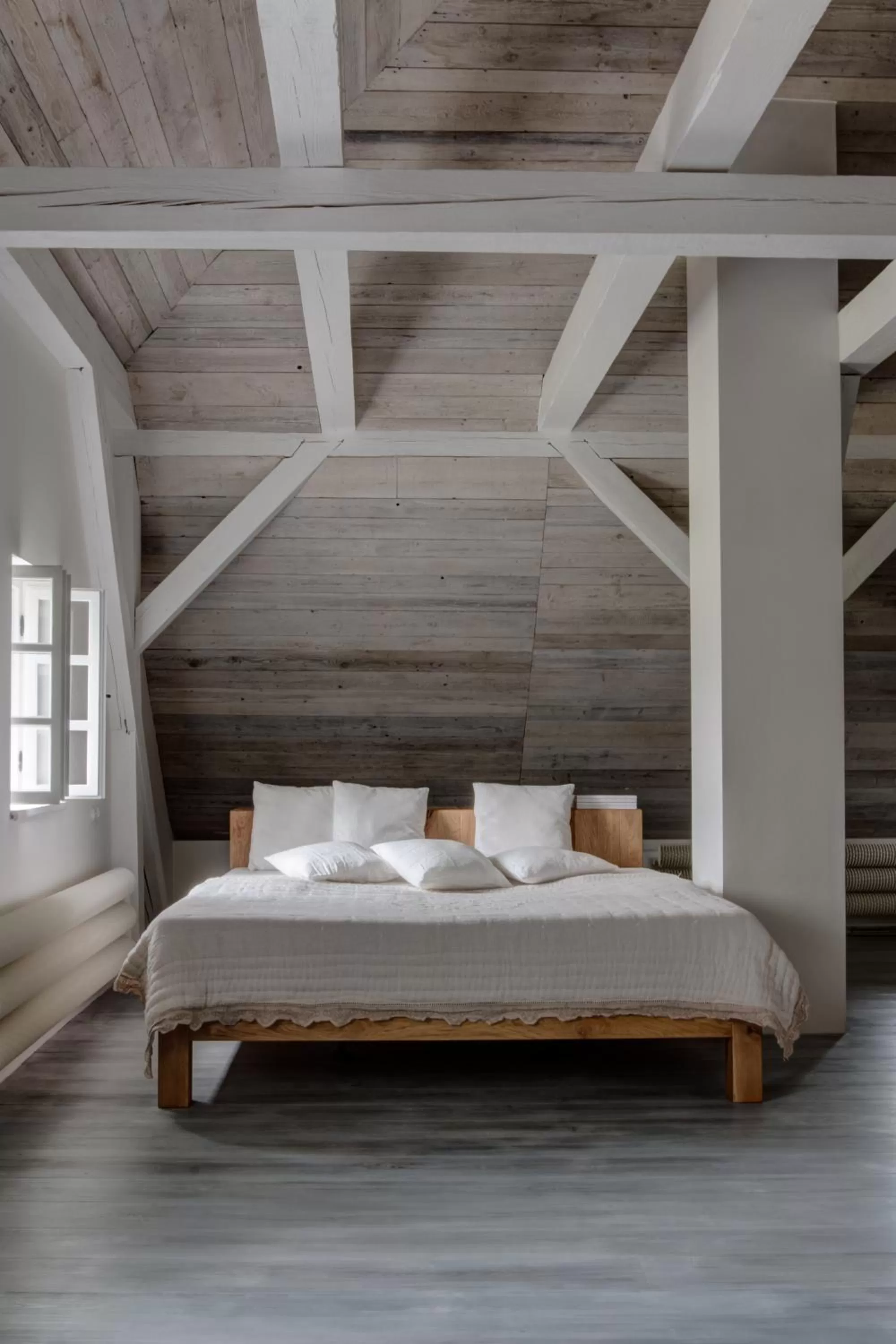 Deluxe Queen Suite in Boutique hotel Mezi plutky