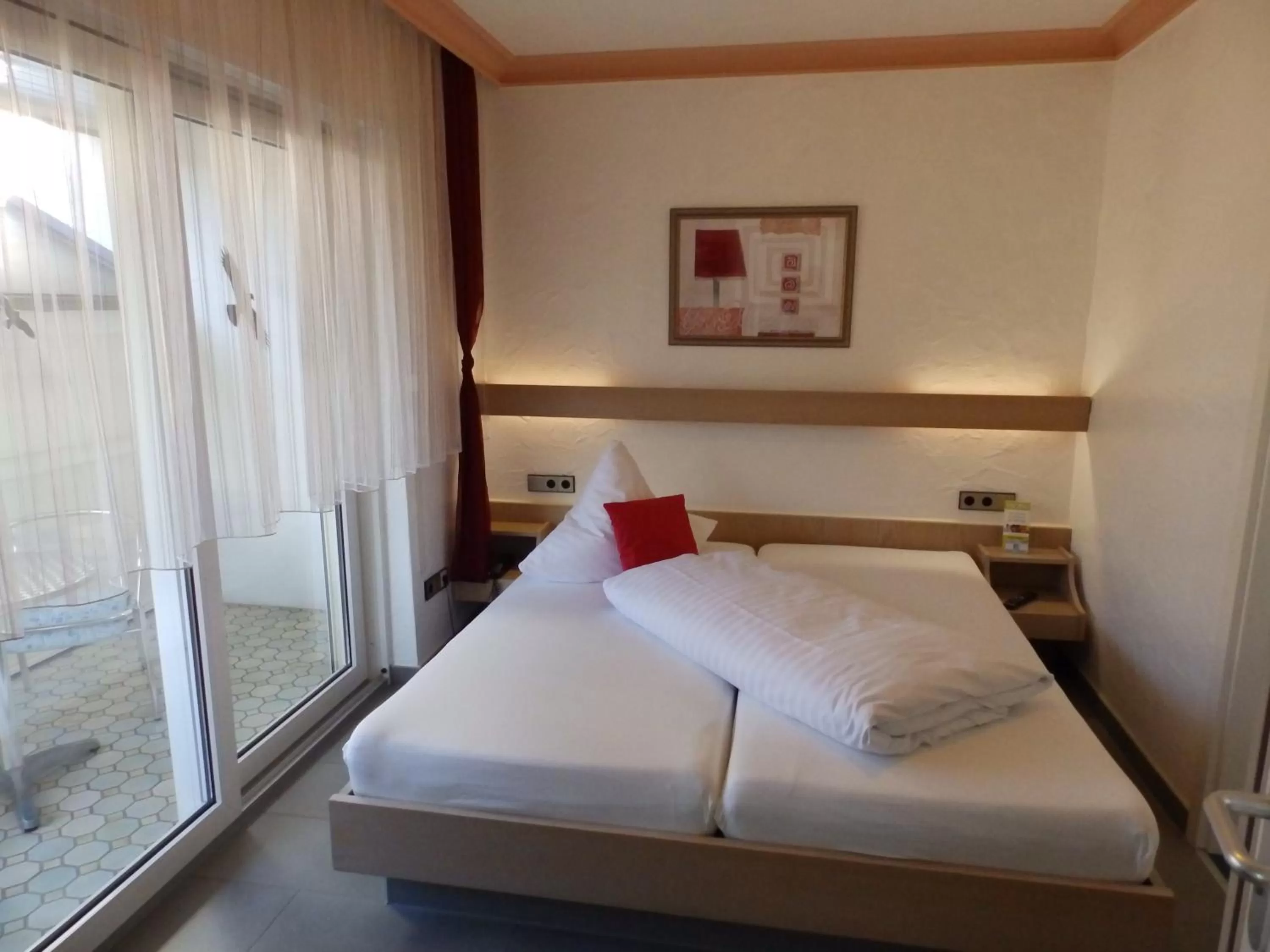 Other, Bed in H41 Inn Hotel Garni Freiburg