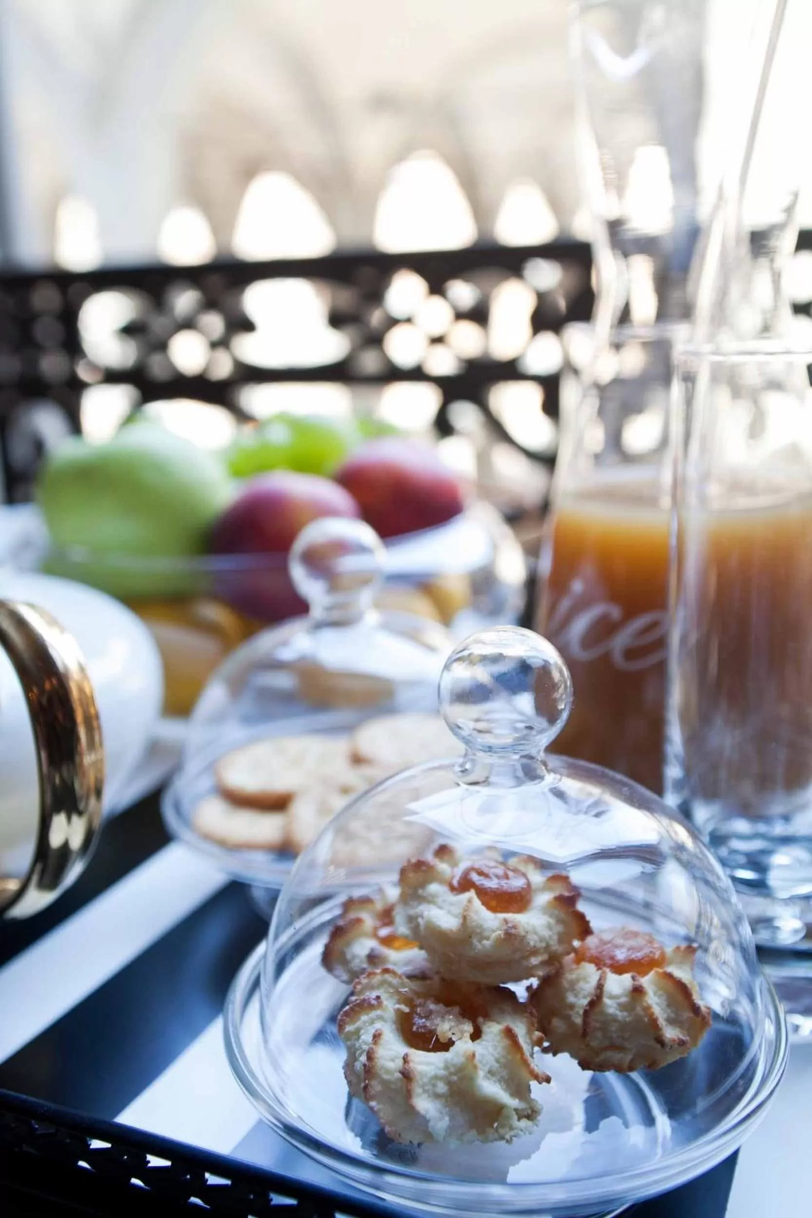 Food and drinks in Porcellino Gallery Art Boutique BB