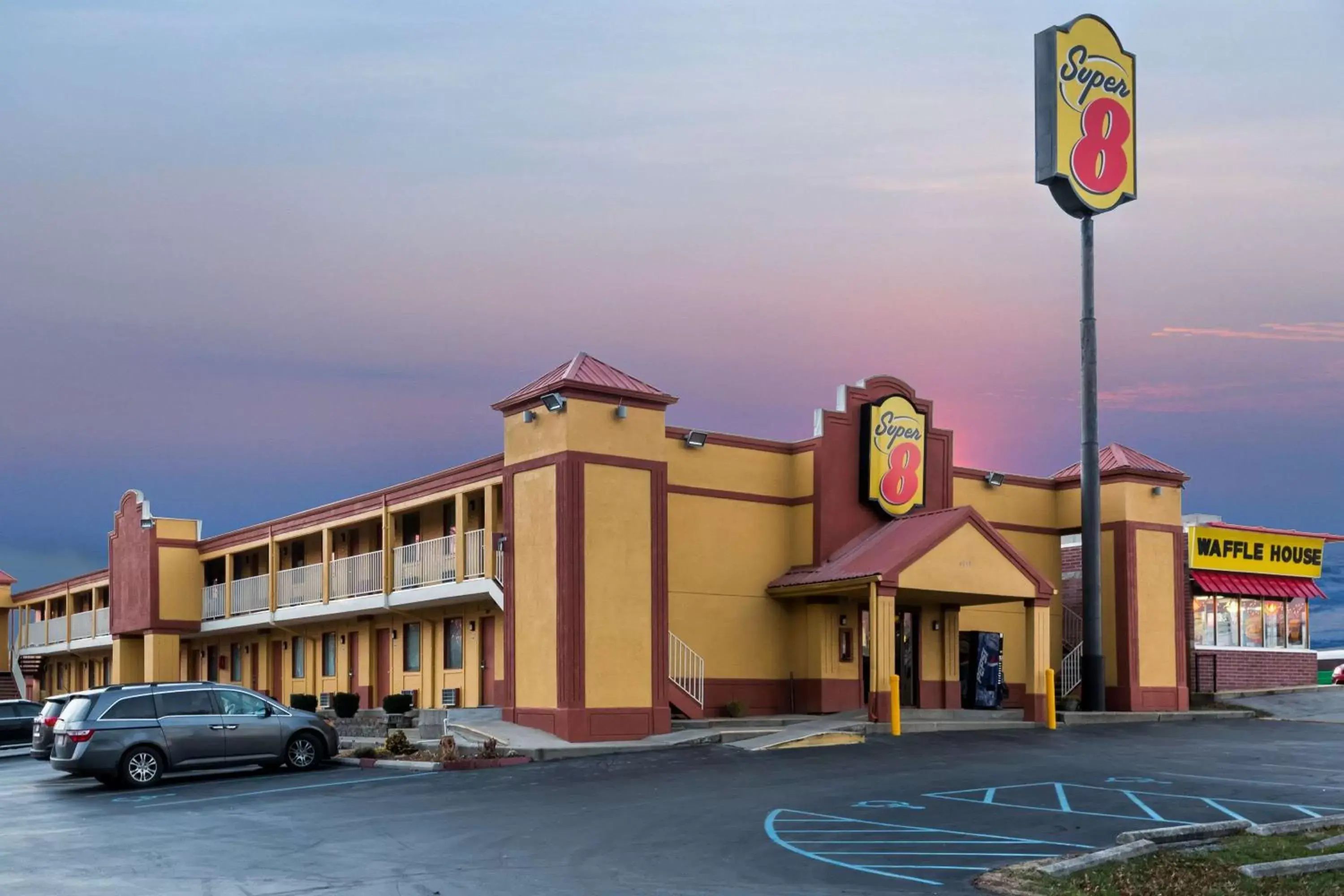 Super 8 by Wyndham Indianapolis-Southport Rd Super 8 by Wyndham Indianapolis-Southport Rd