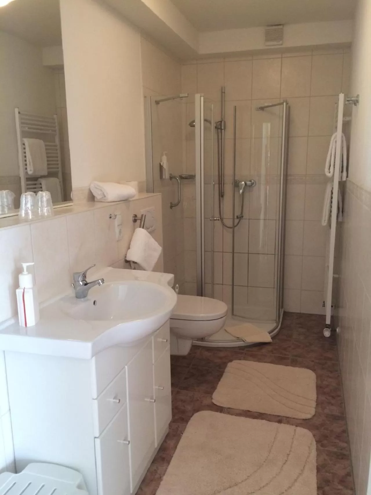 Bathroom in Hotel Rhein-Residenz