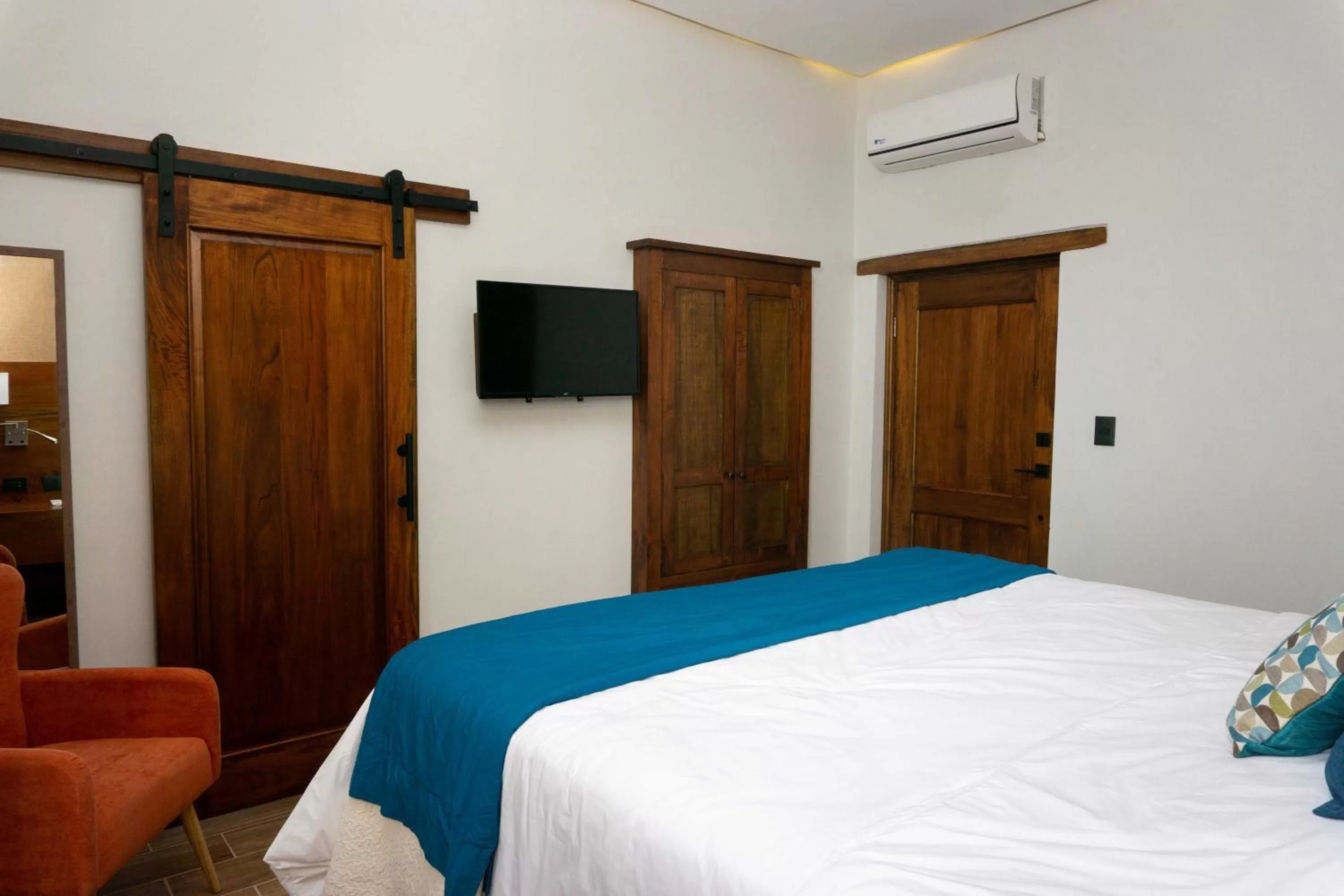 Bed in Casa Villamil Boutique Hotel