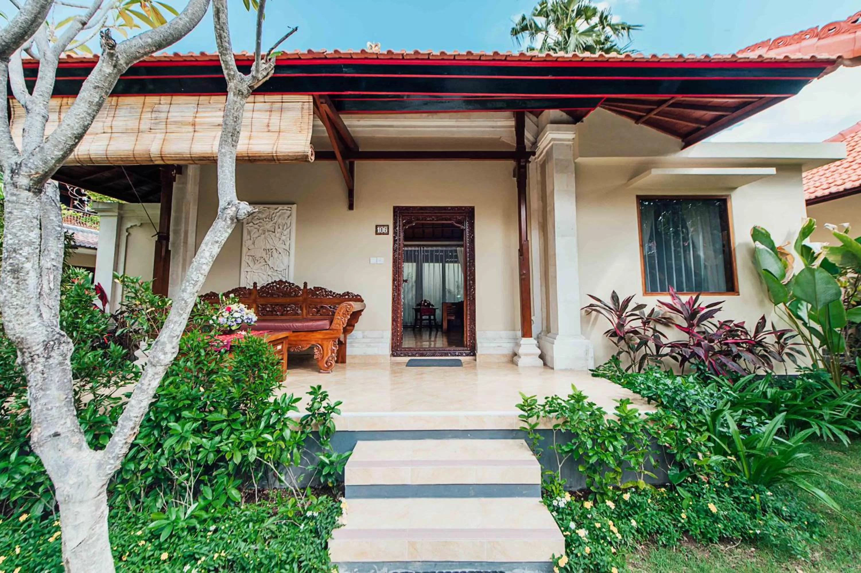 Balcony/Terrace in Kuta Puri Bungalows, Villas and Resort