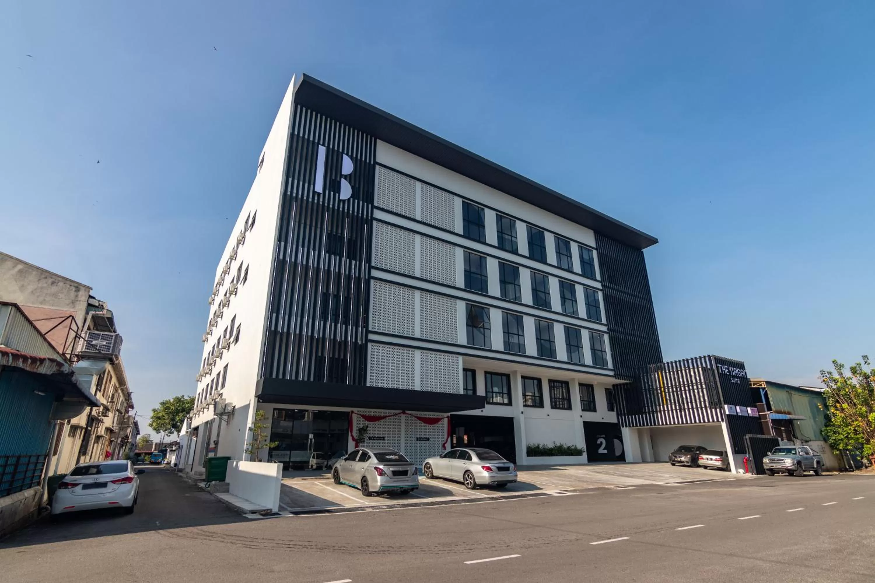 Property building in Bagan Suite