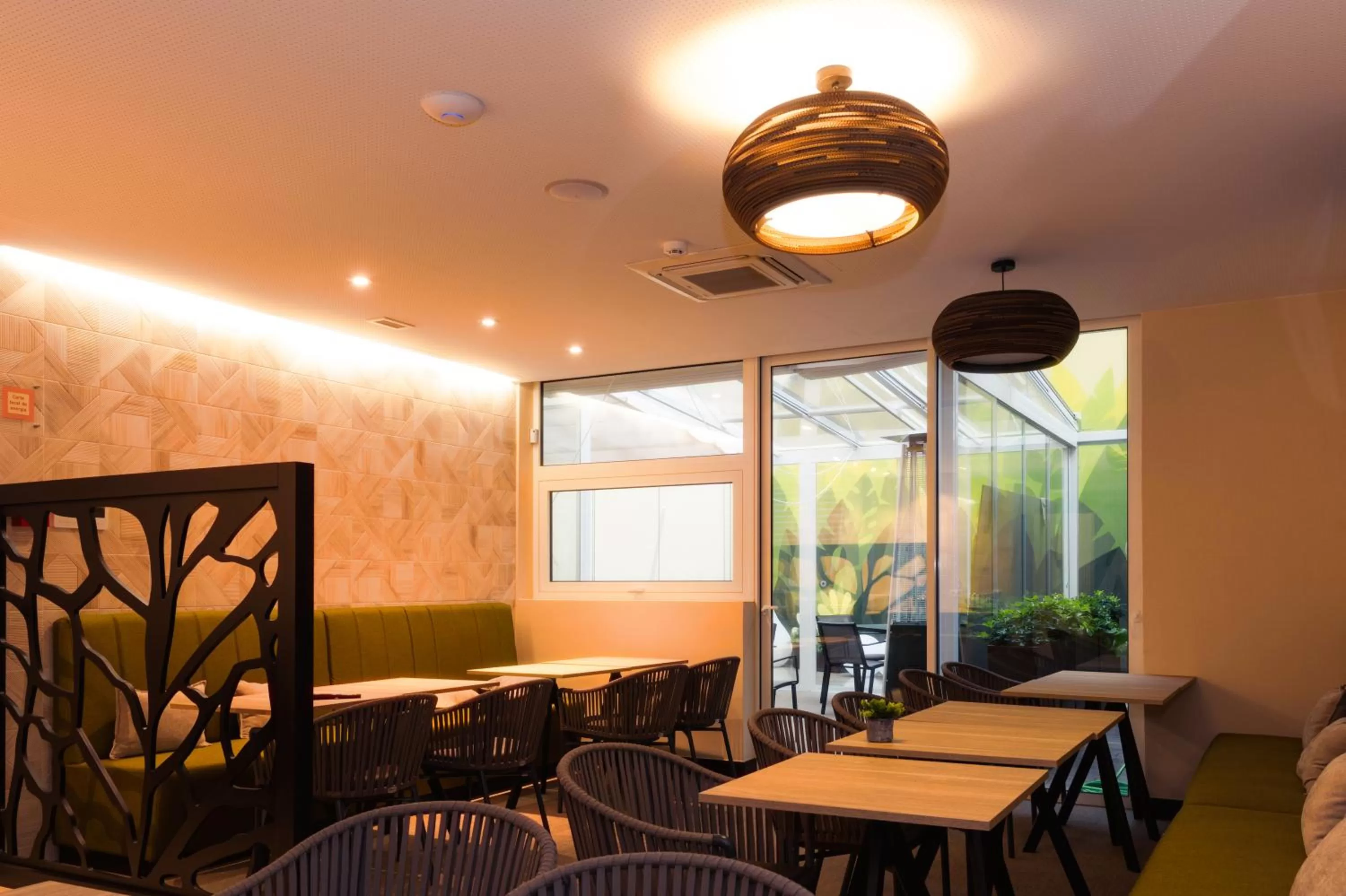 Restaurant/places to eat in The Leaf Boutique Hotel Lisbon - Adults Only