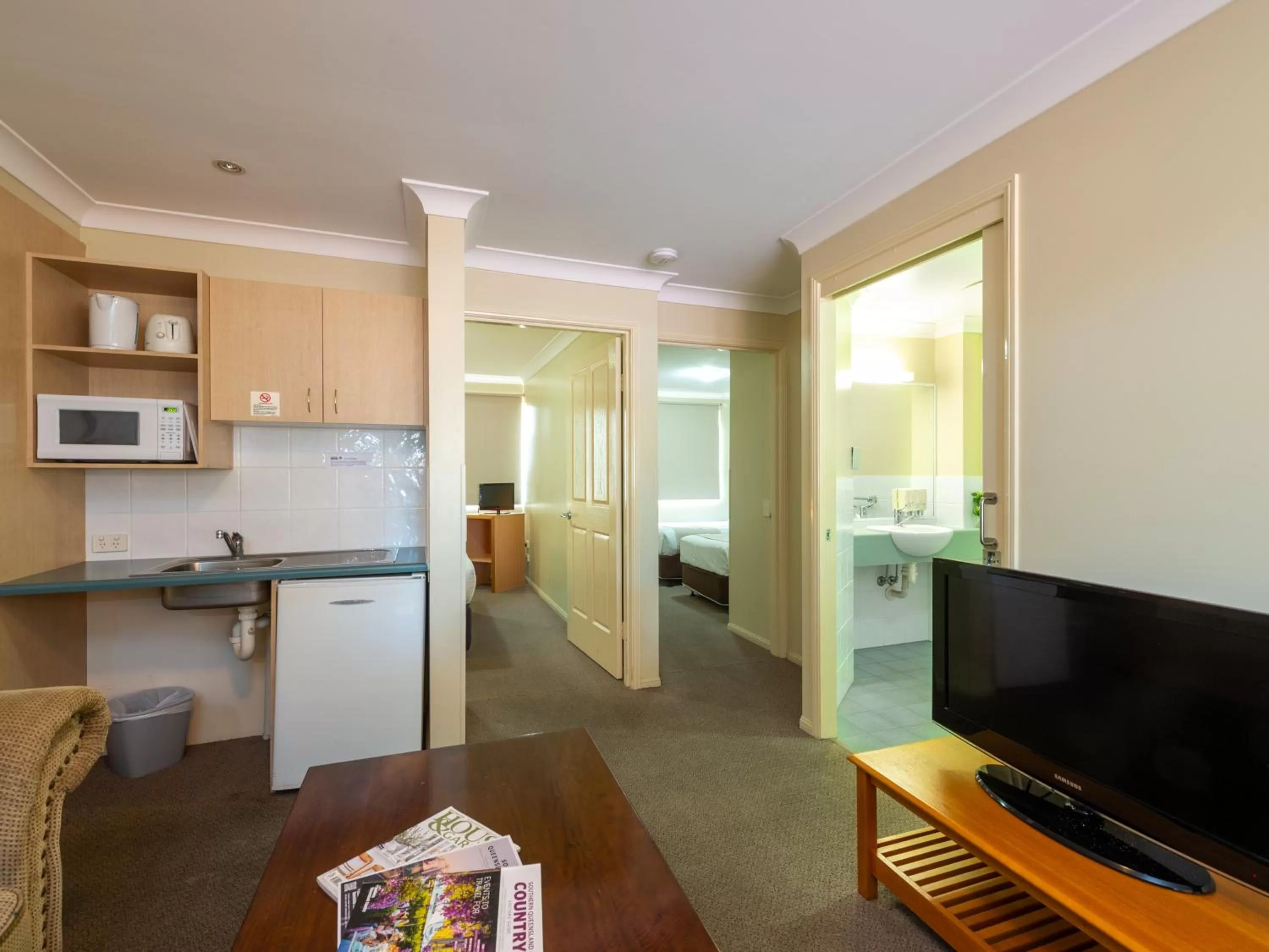 Kitchen or kitchenette in Villa Nova Motel