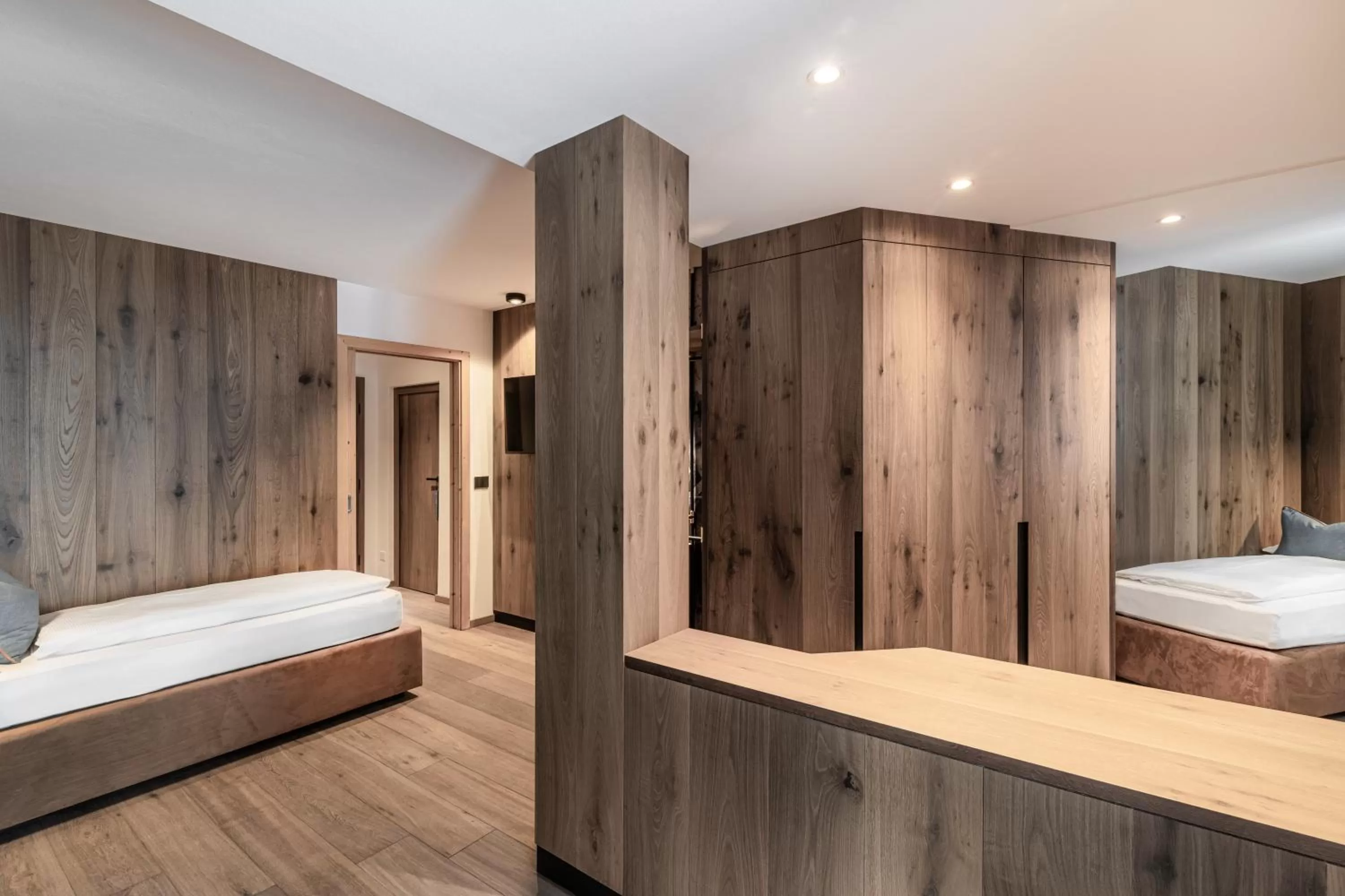 Bedroom, Bed in Linder Cycling Hotel