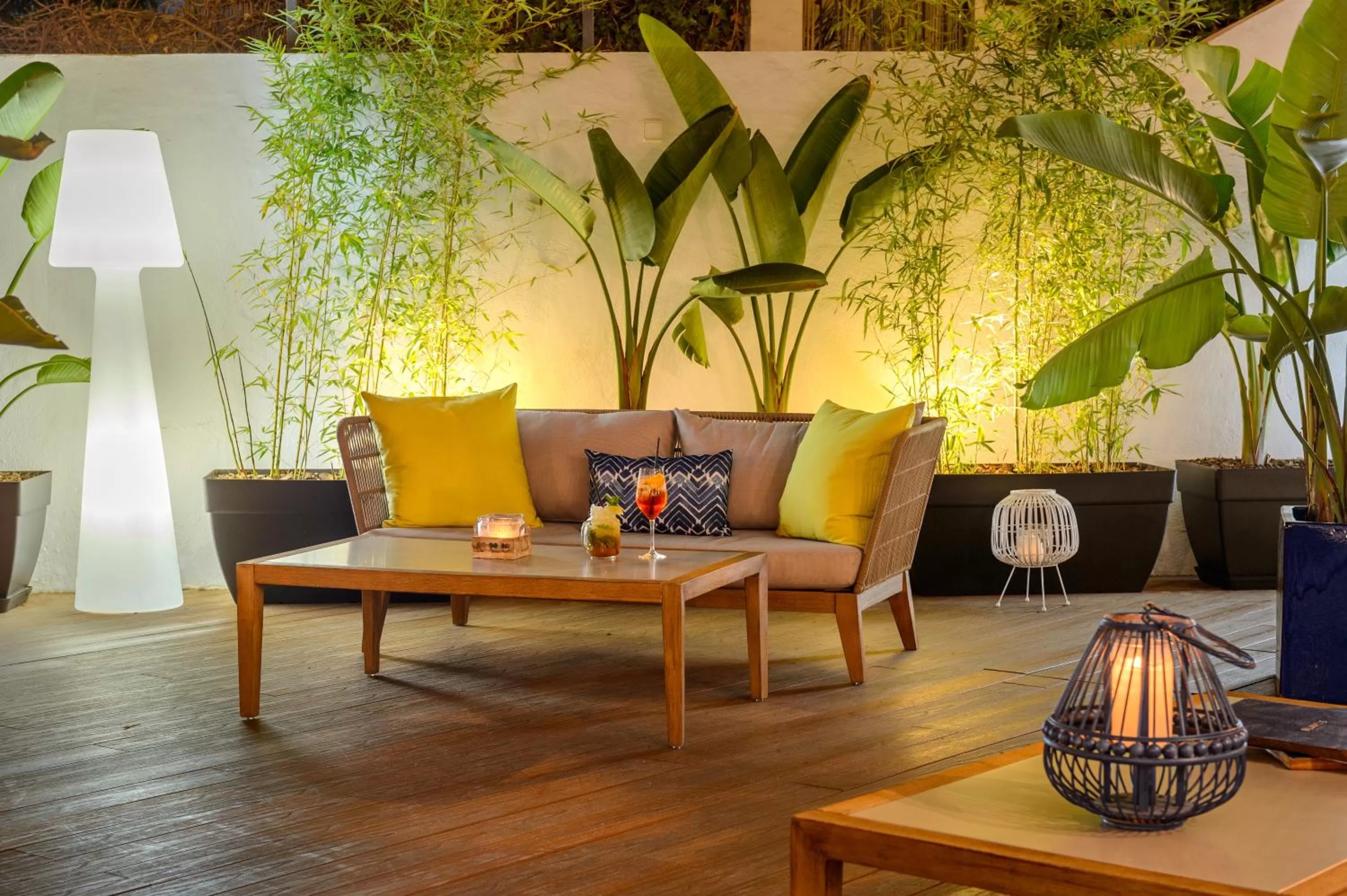 Lounge or bar in Hotel Vibra Marítimo