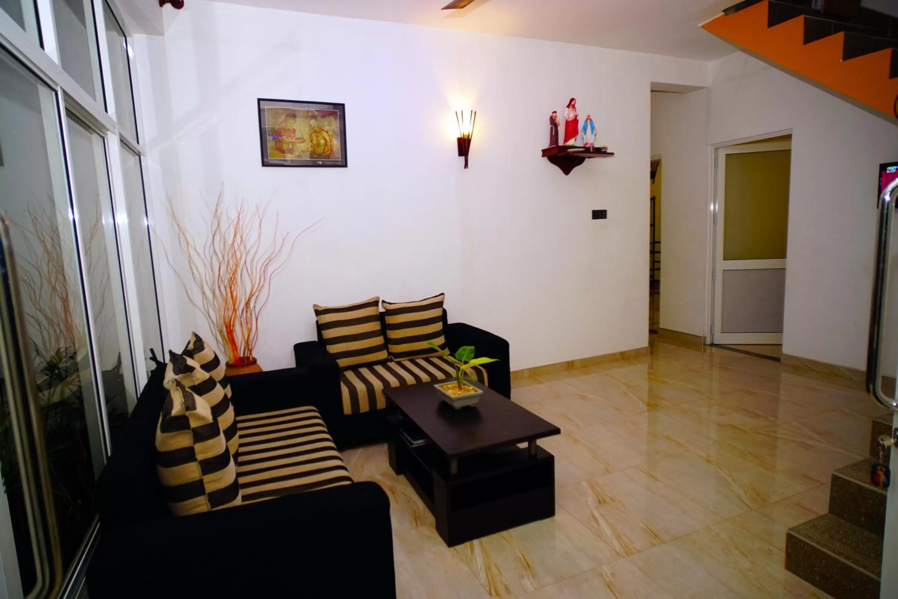 Living room in Airport 4 Season Transit Hotel