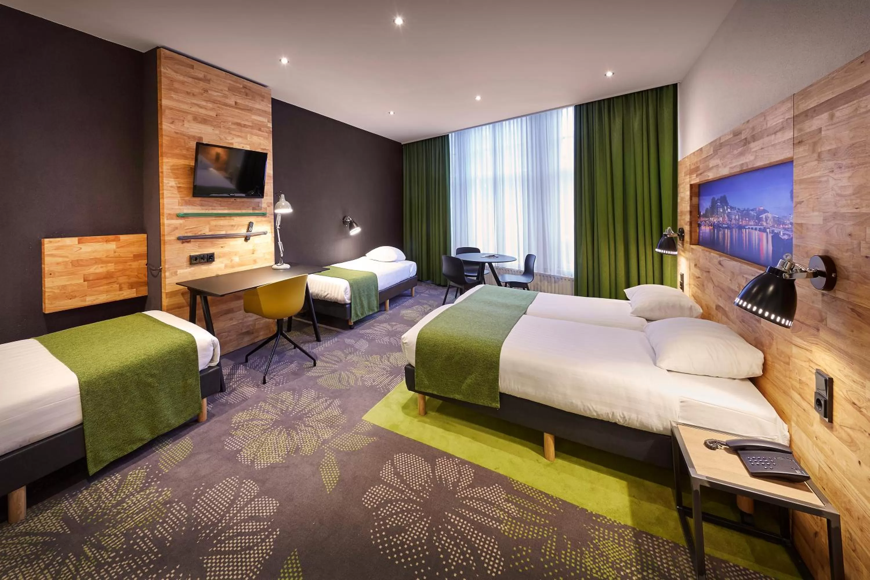 Photo of the whole room, Bed in Nova Hotel