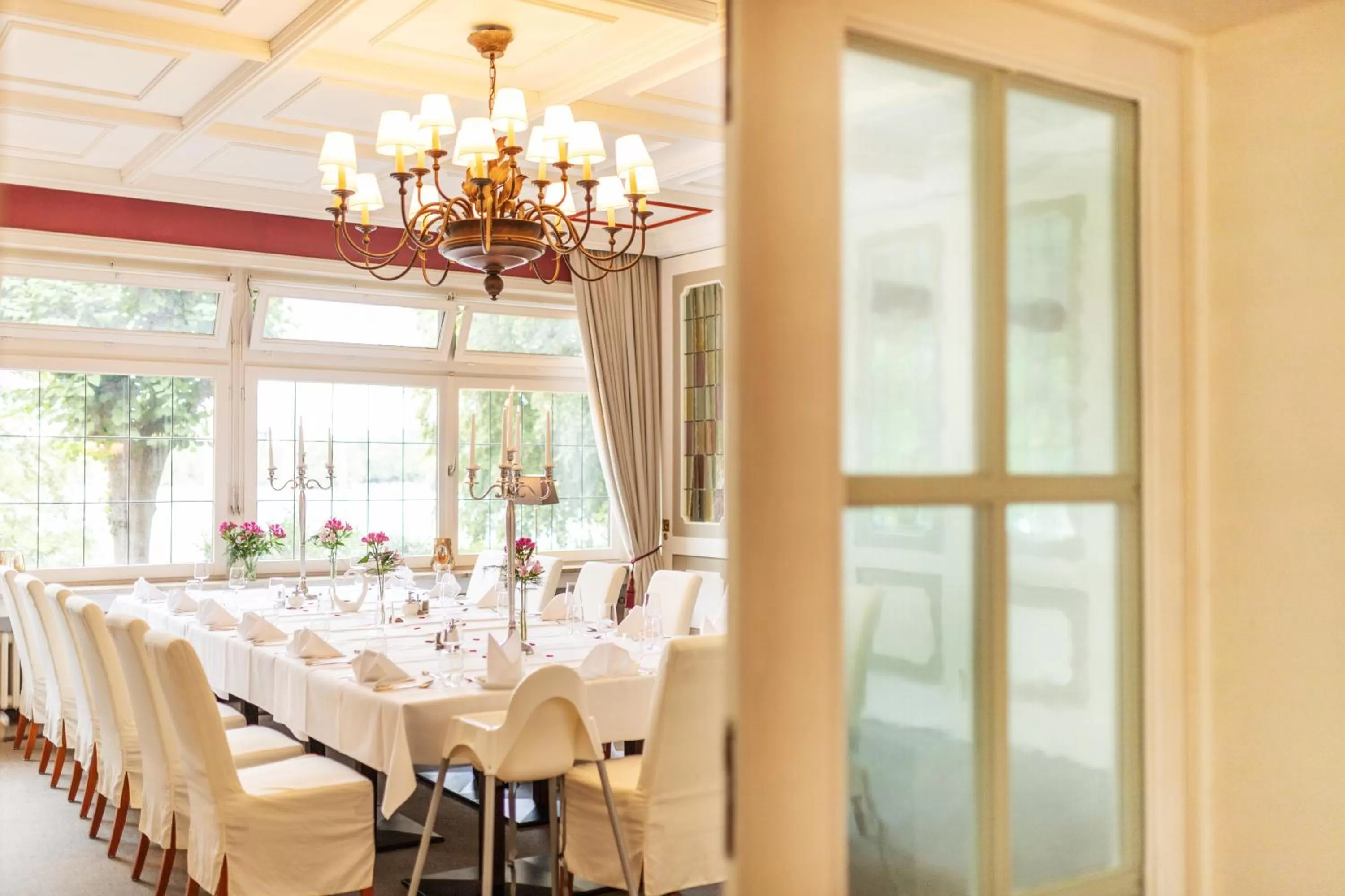 Restaurant/places to eat in Hotel Dieksee - Collection by Ligula