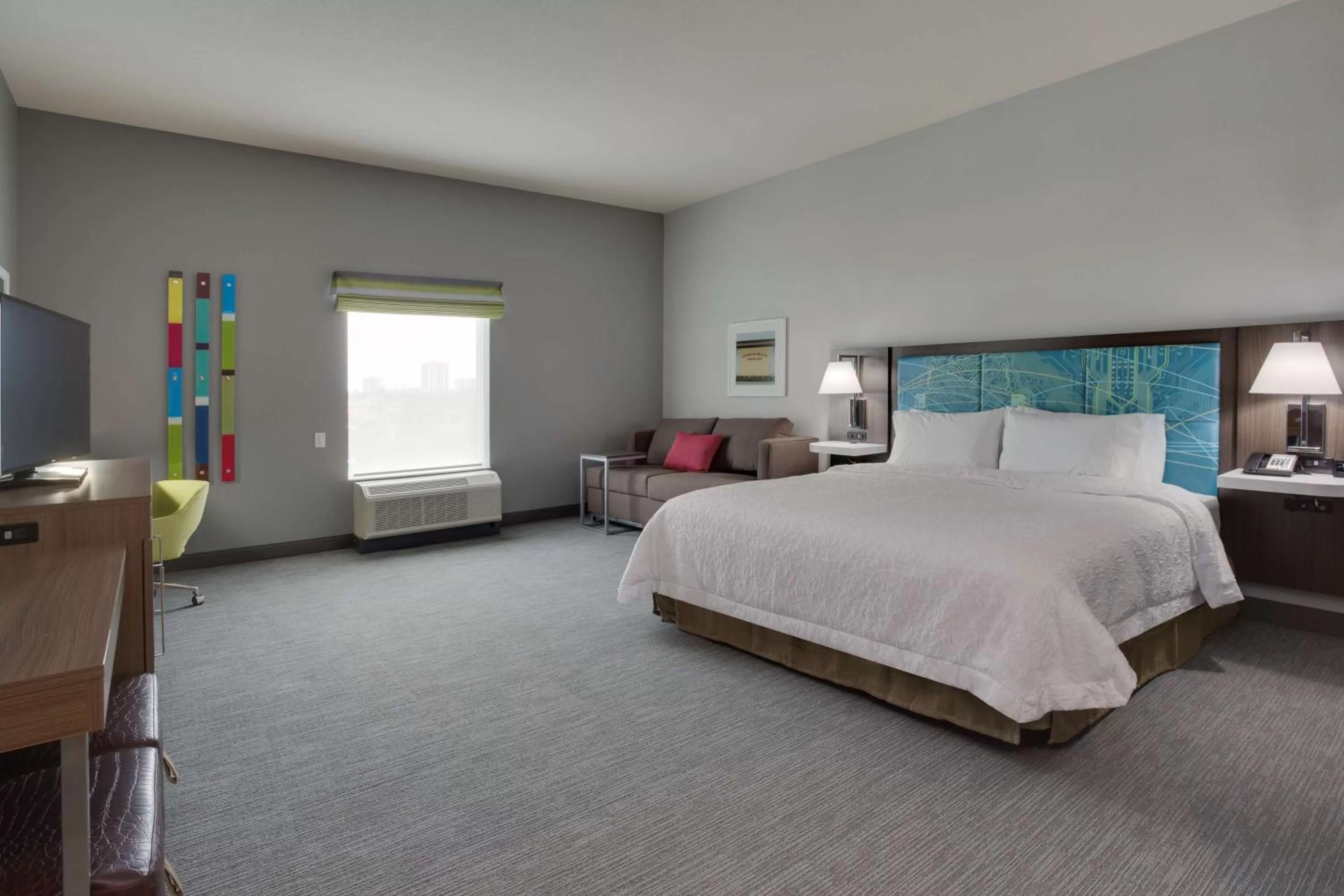 Bedroom, Bed in Hampton Inn Fort Lauderdale Pompano Beach