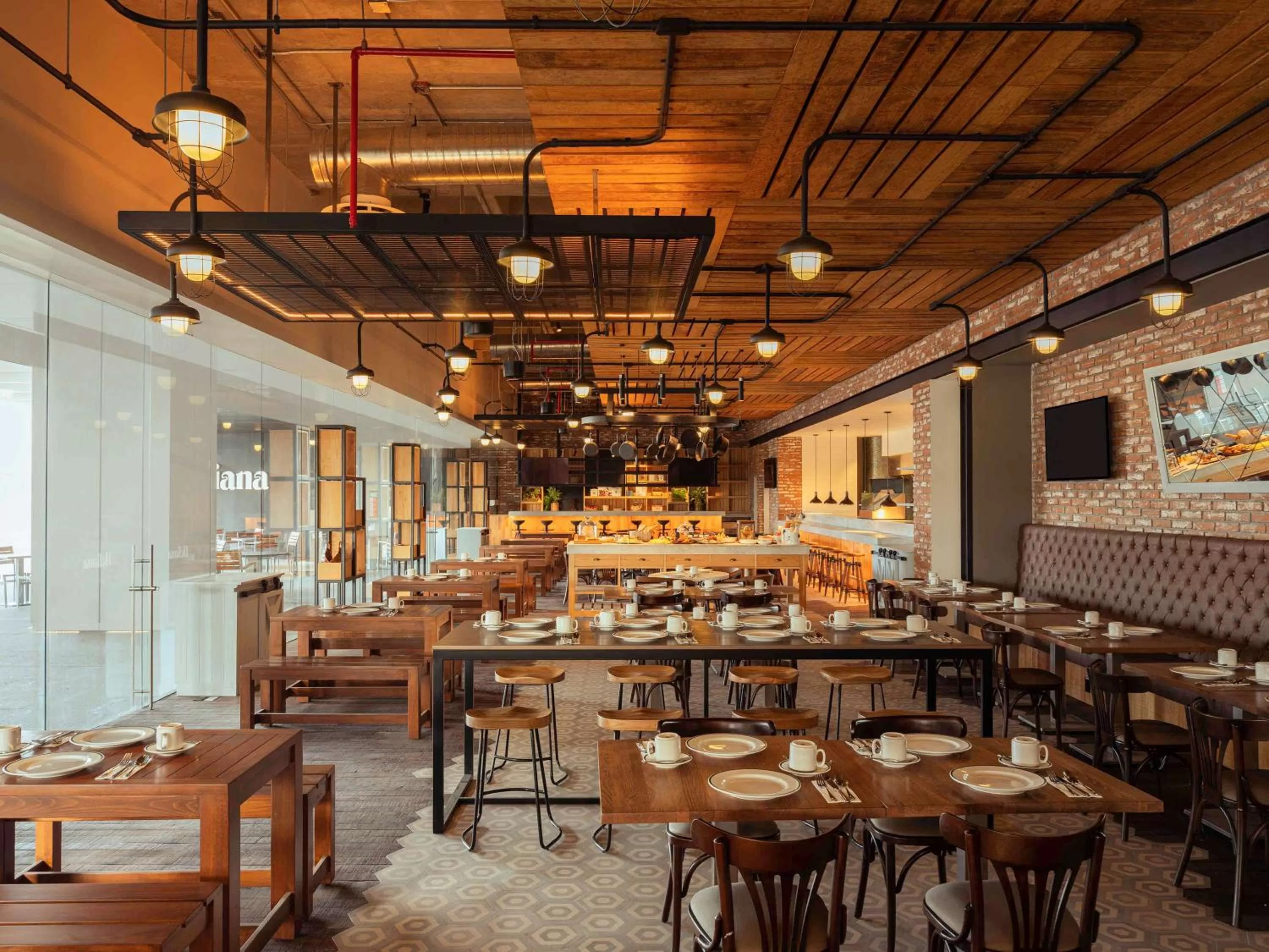 Restaurant/places to eat in Novotel Mexico City Toreo