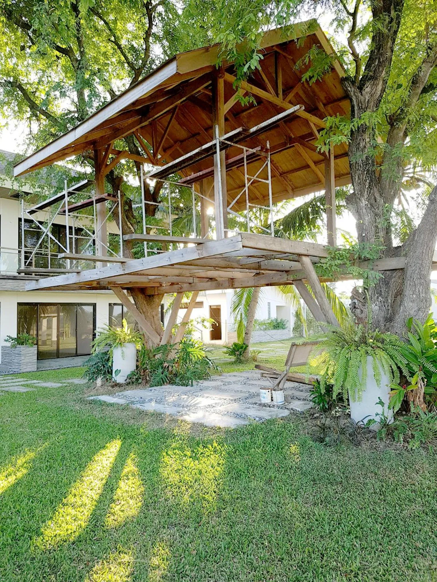 Garden in El Pueblo De Hermano by Cocotel