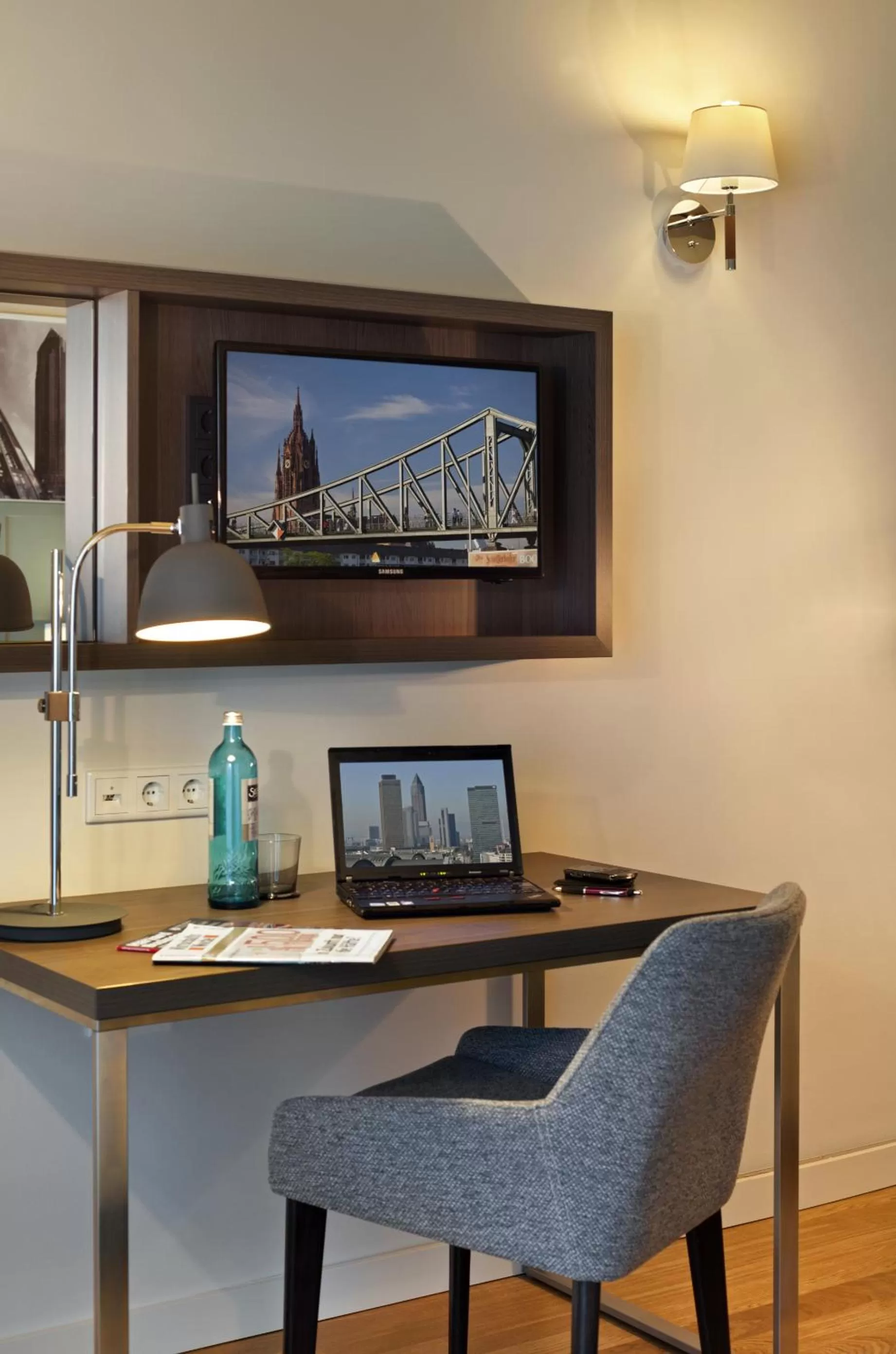 Seating area in Citadines City Centre Frankfurt