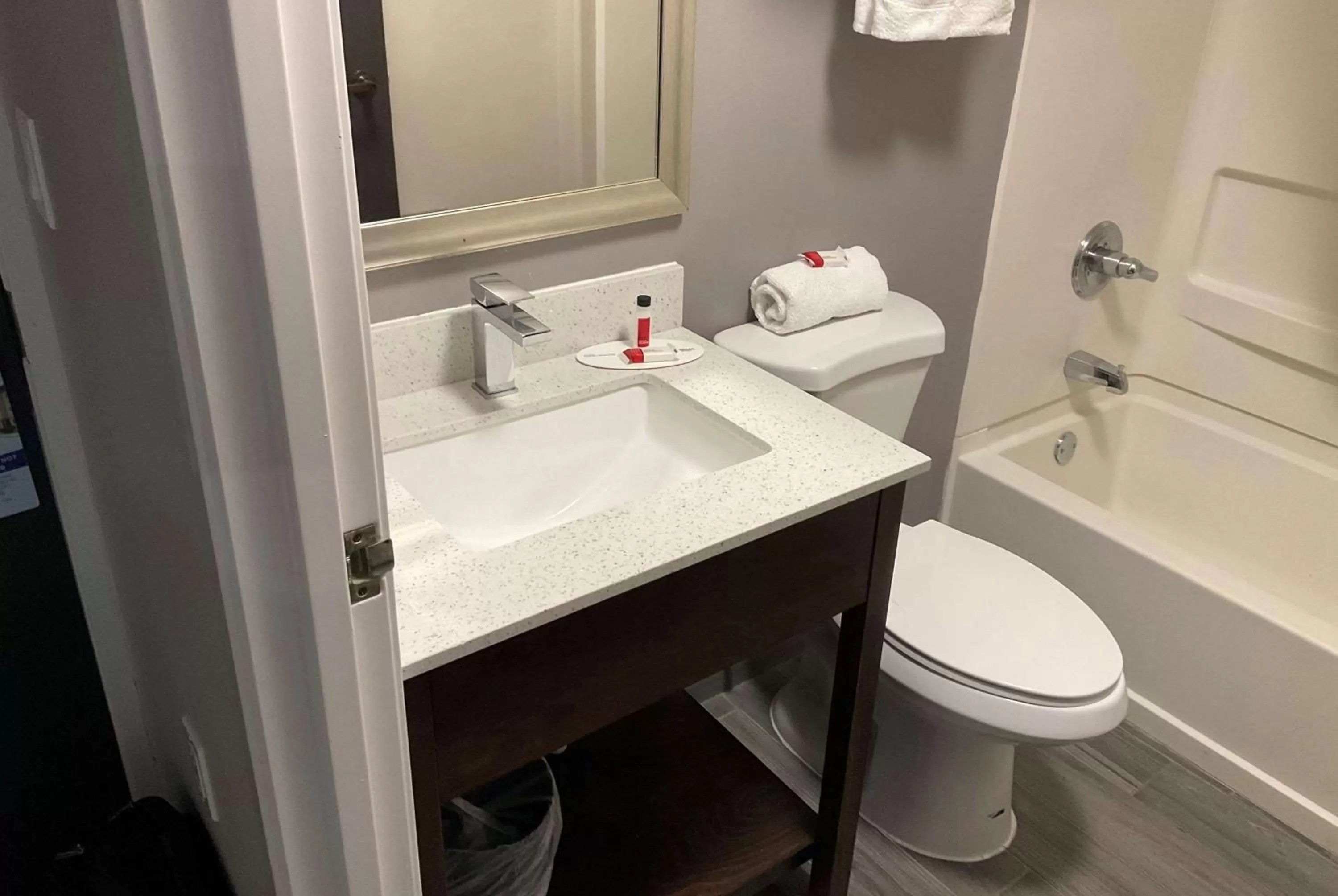 Bathroom in Microtel Inn and Suites Clarksville