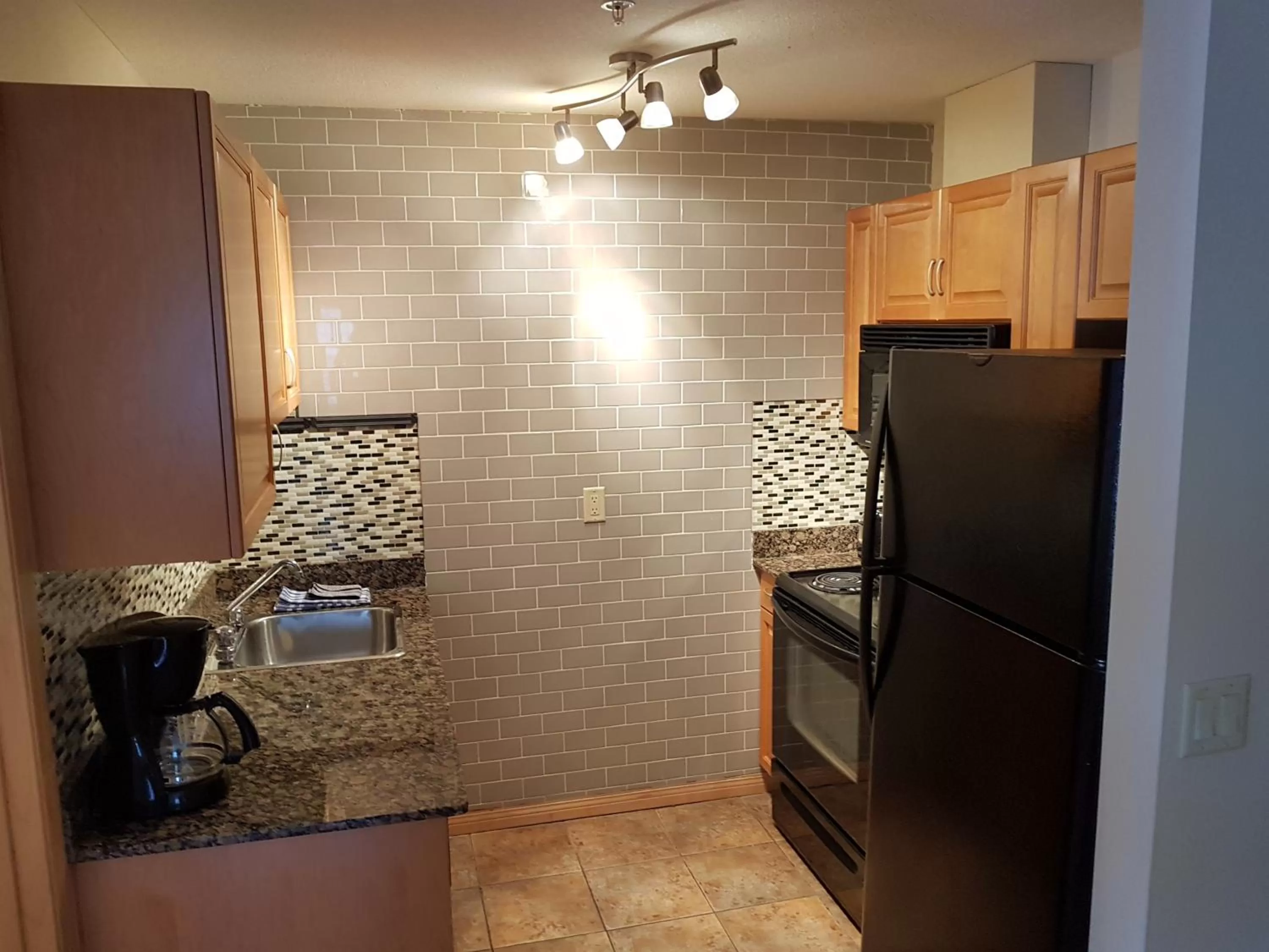 Kitchen or kitchenette in PRC Annex - Pet Friendly