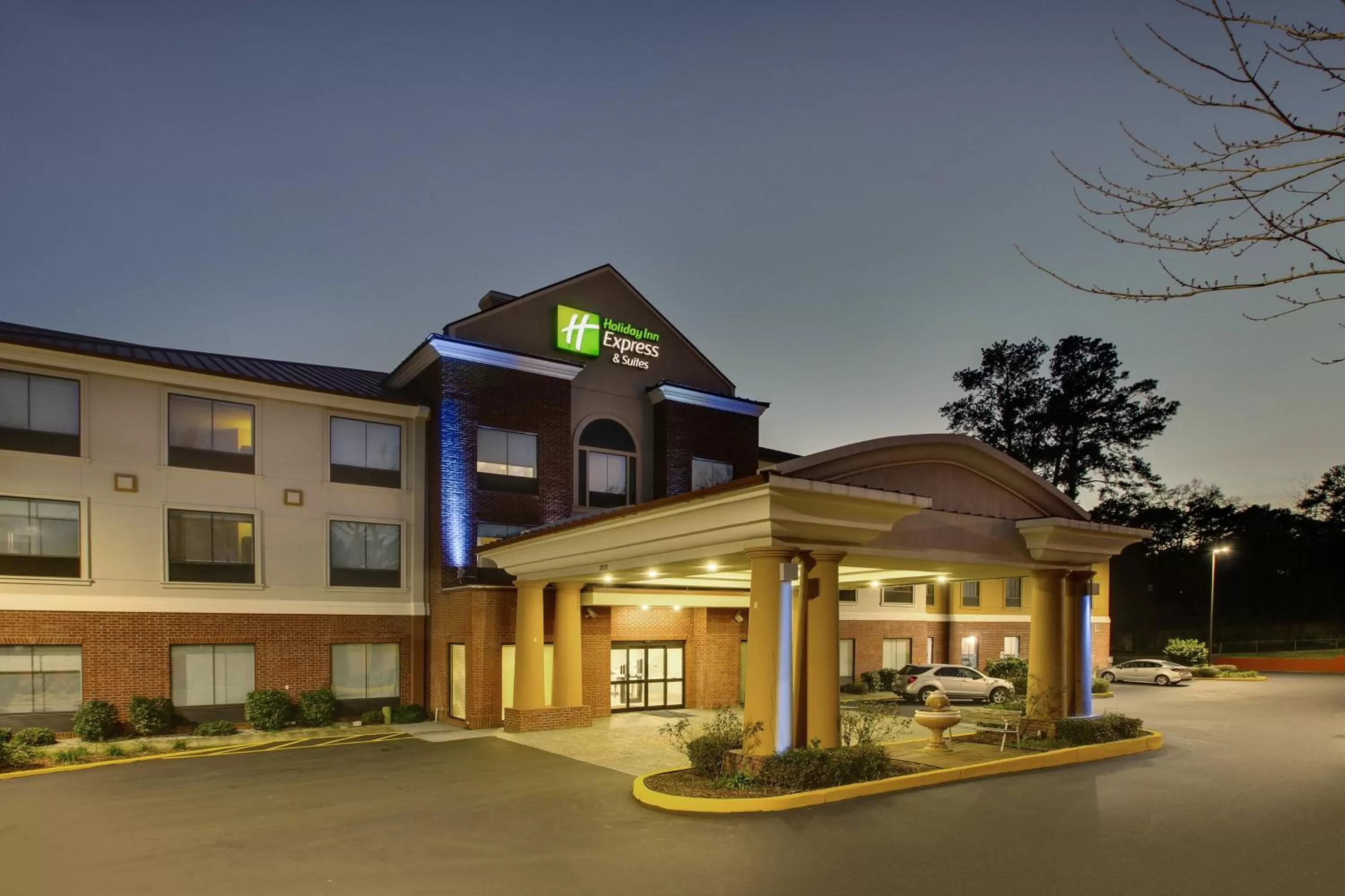 Property building in Holiday Inn Express & Suites Laurel by IHG