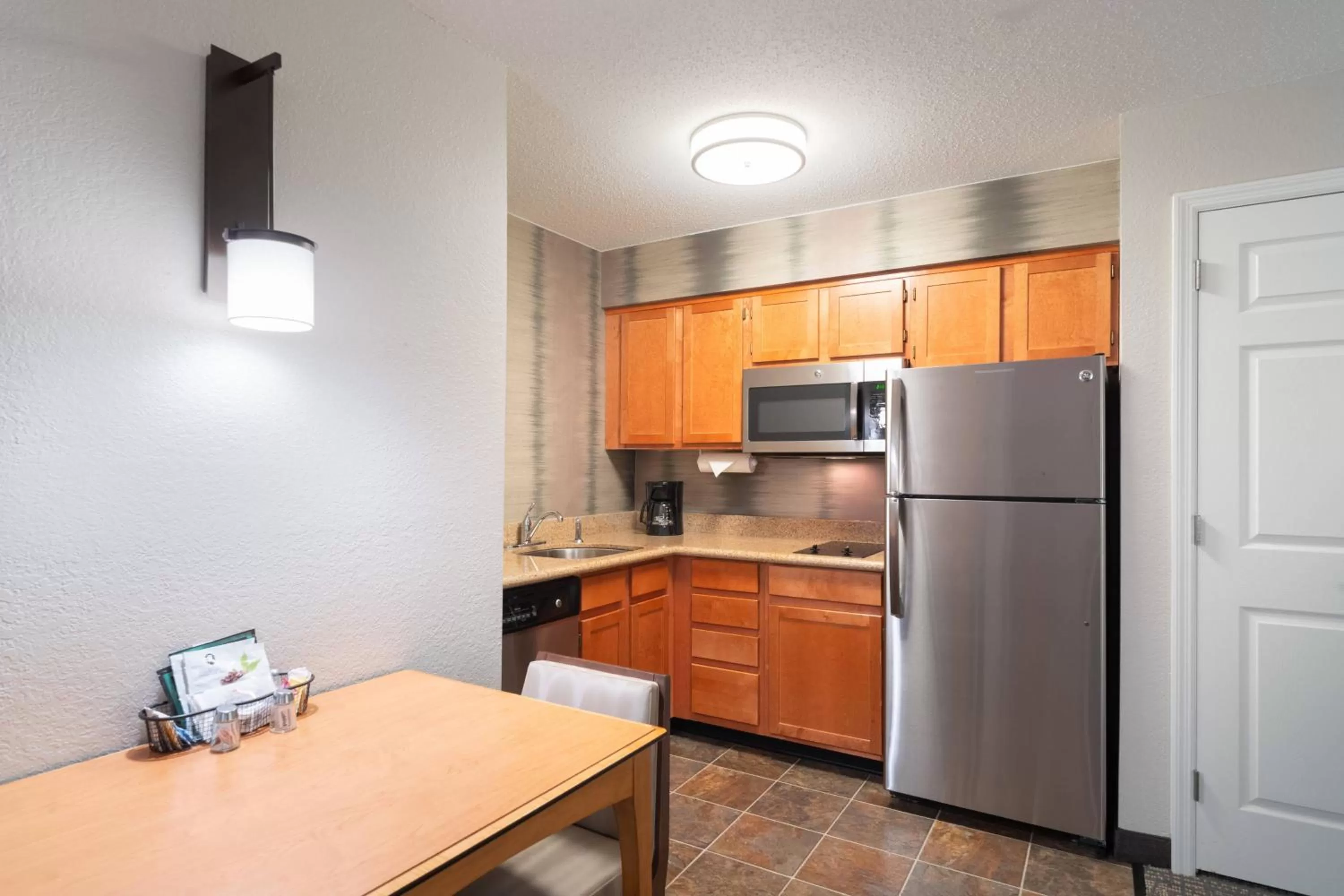 Kitchen or kitchenette in Residence Inn Southington