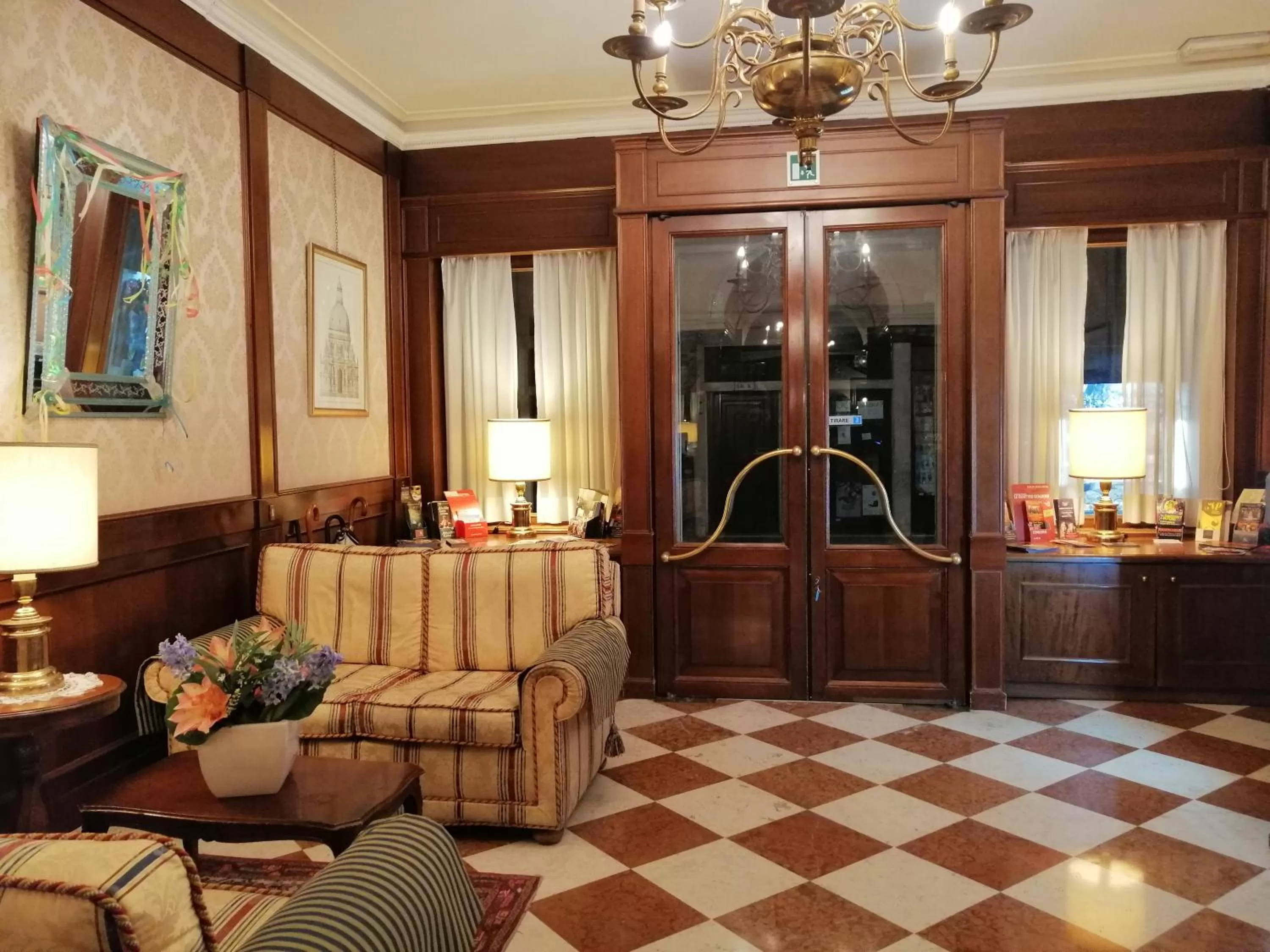 Lobby or reception in Hotel Falier