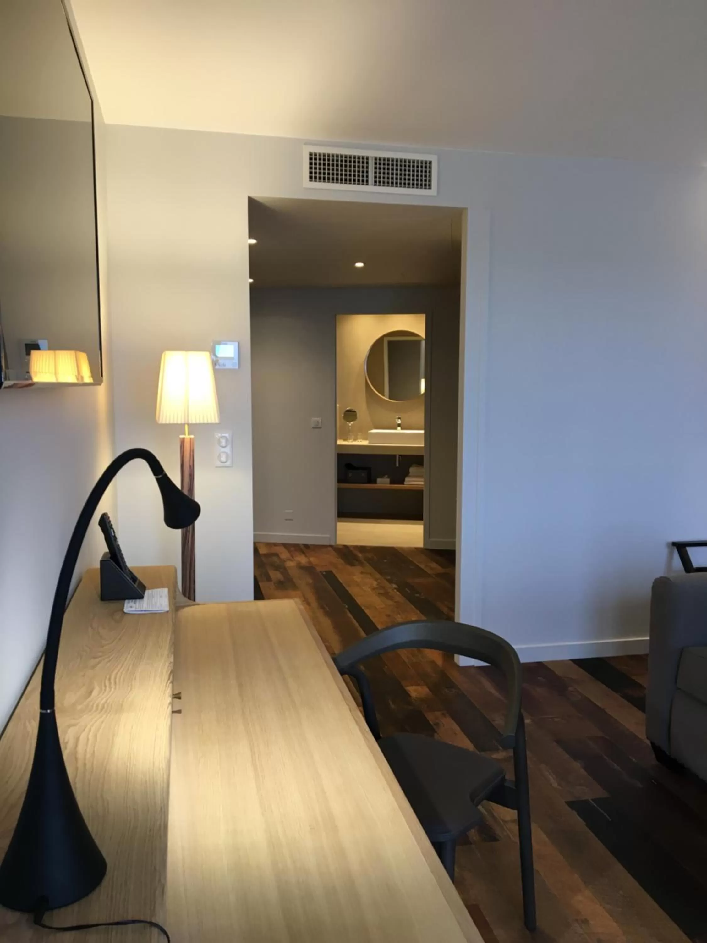 Bedroom in Hôtel de la Plage - Saint Jean de Luz