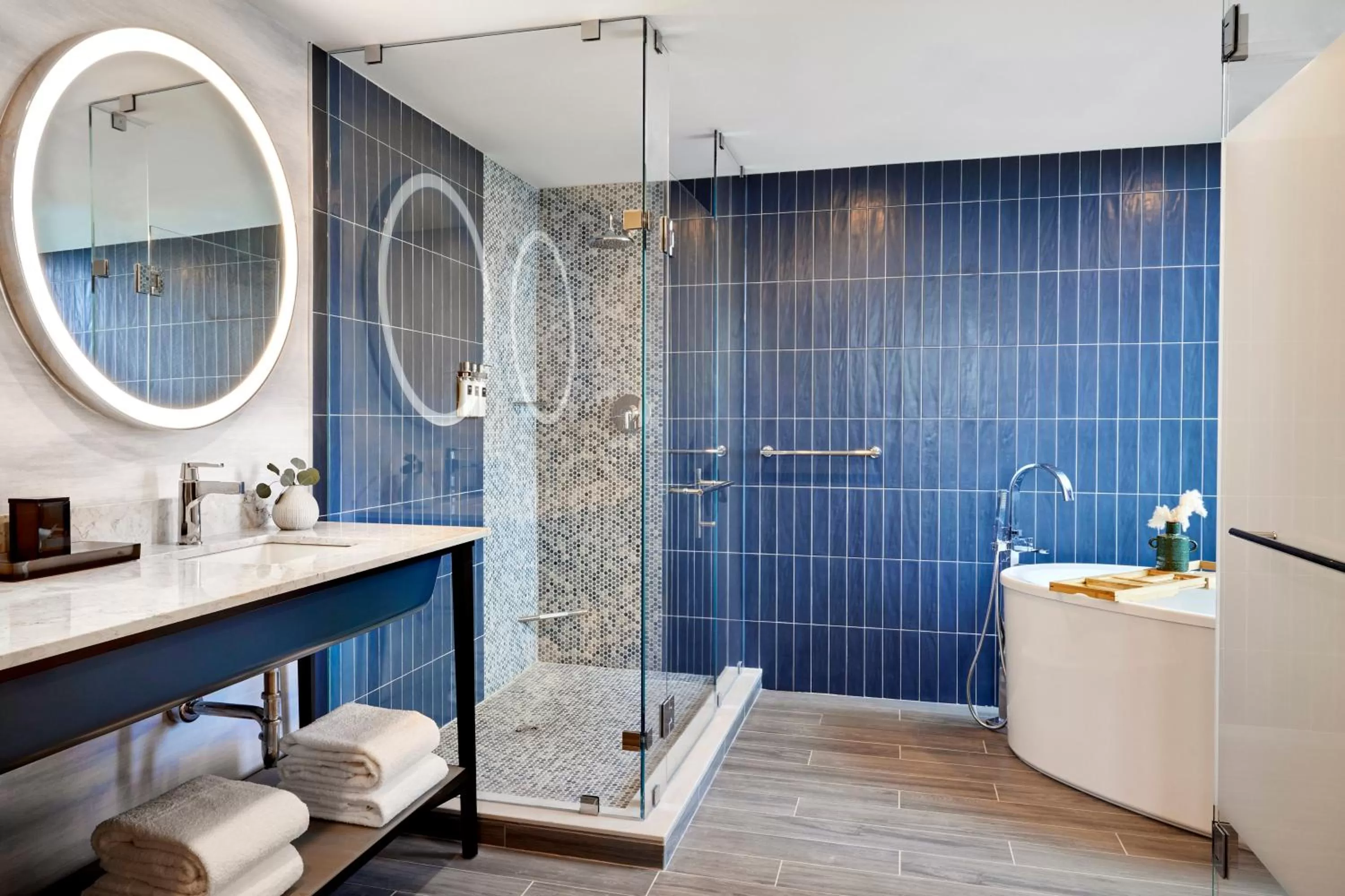 Photo of the whole room in Omni Tempe Hotel at ASU