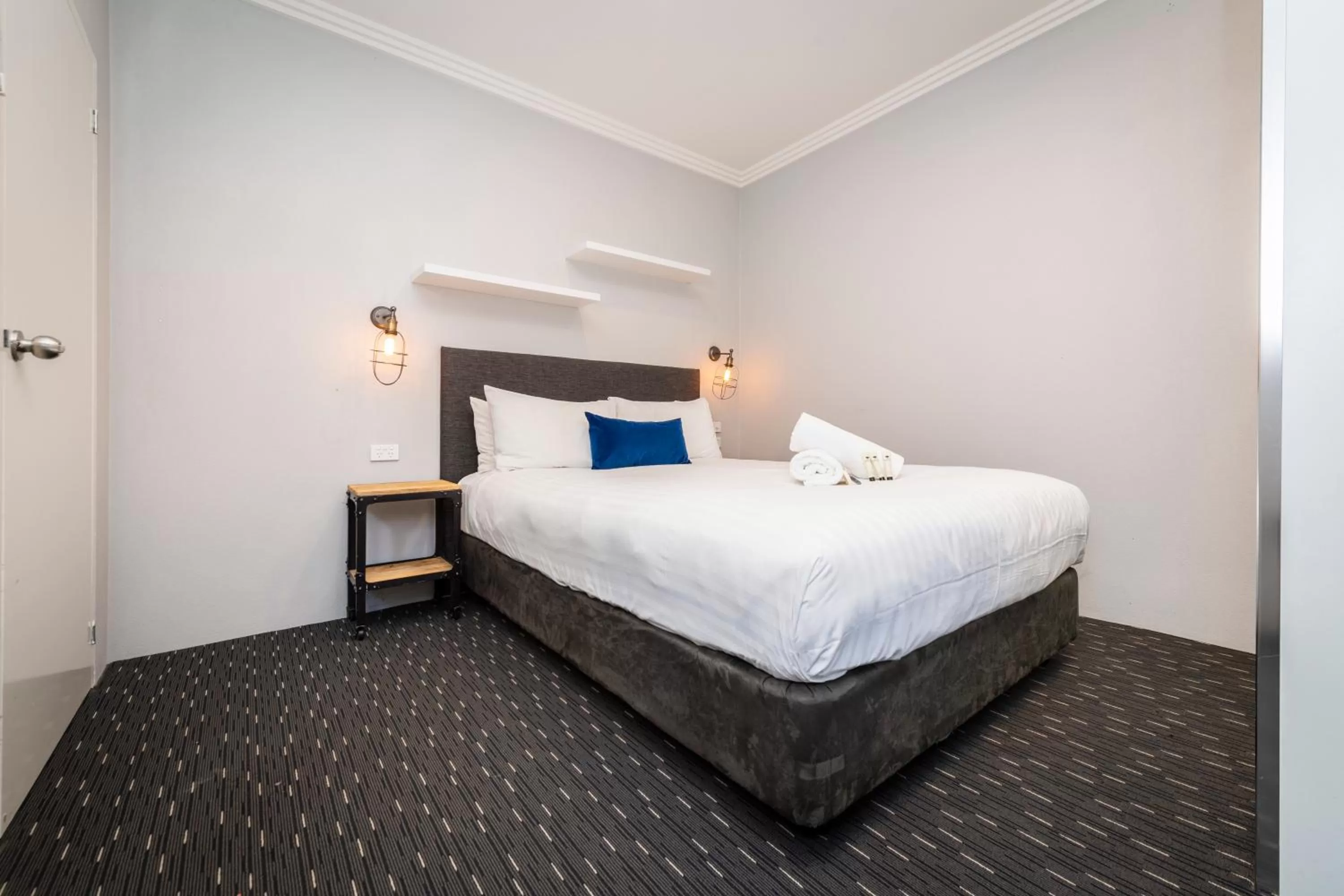 Bedroom, Bed in Merewether Motel