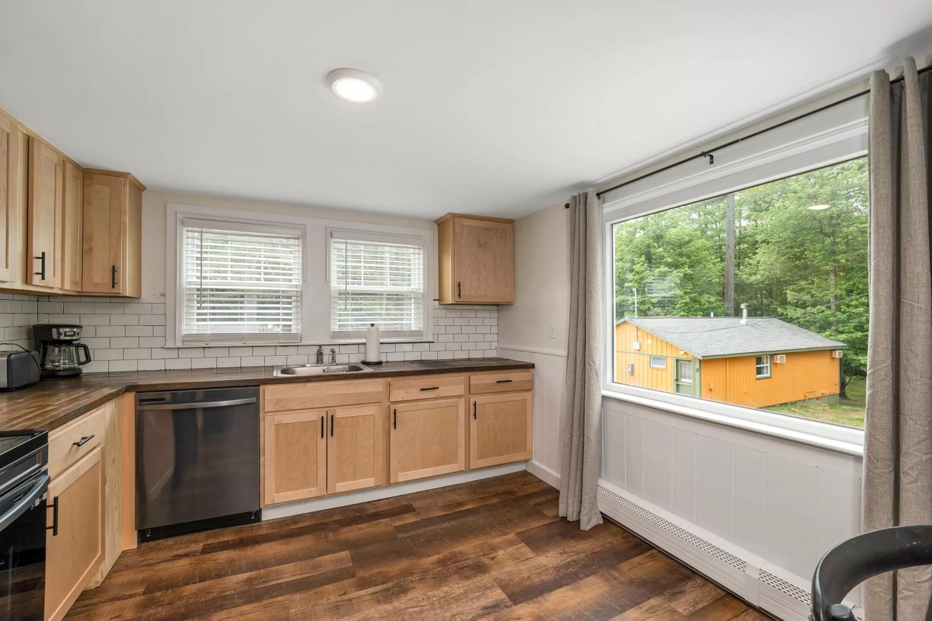 Coffee/tea facilities in The Inn & More