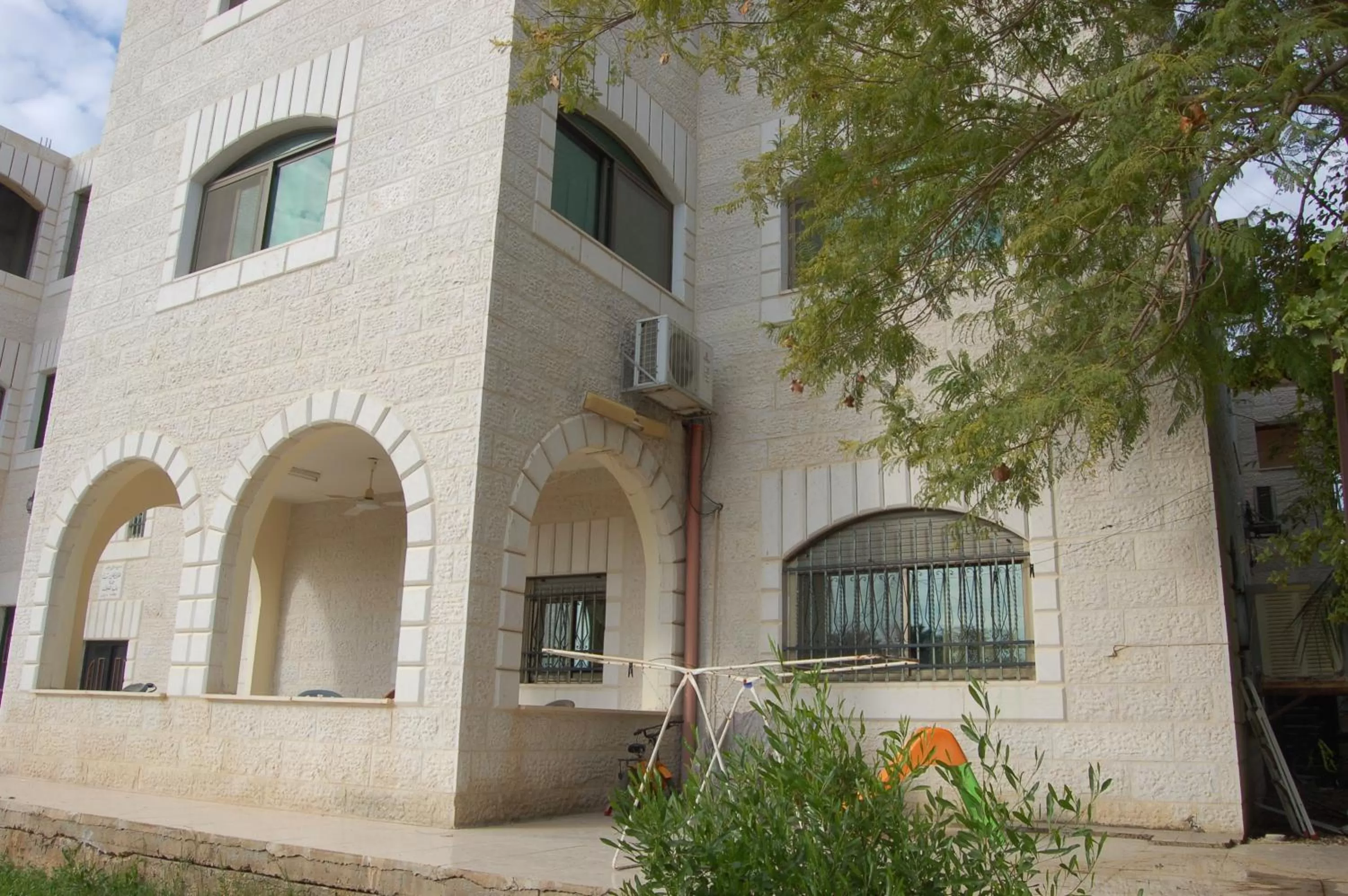 Property Building in Jericho Waleed's Hostel