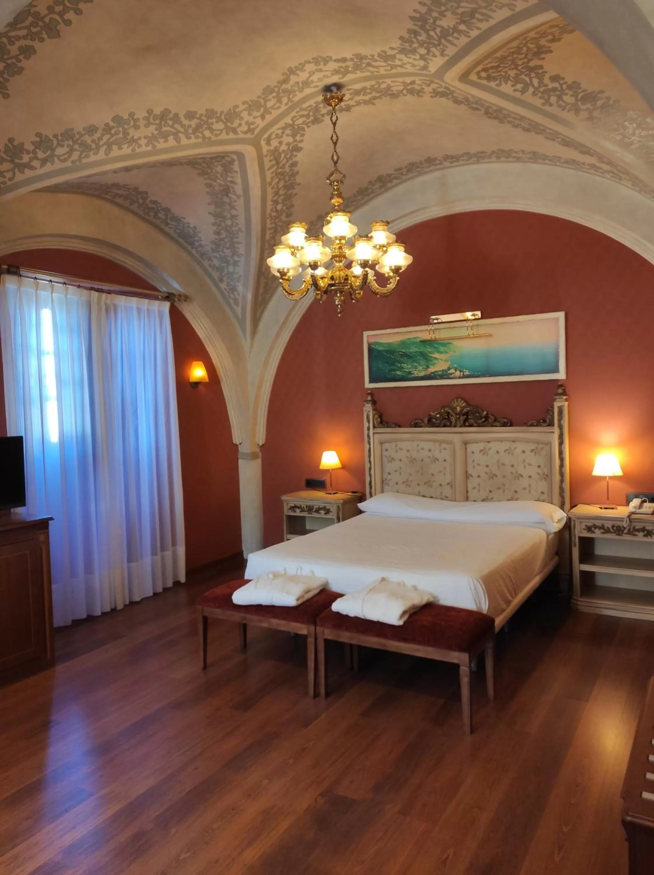 Bedroom, Bed in Hotel Palacio de la Magdalena