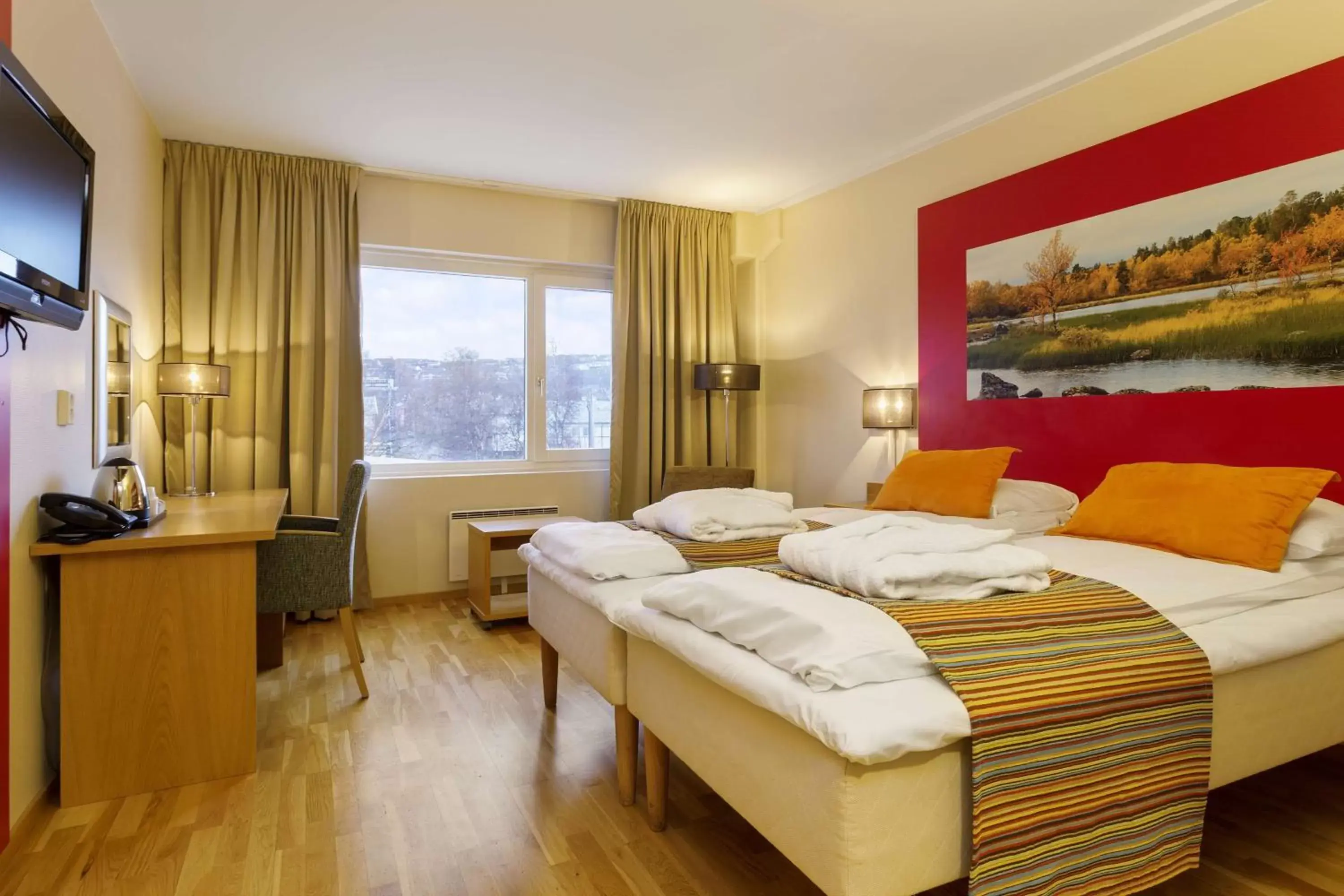 Superior Twin Room in Scandic Kirkenes Superior Twin Room in Scandic Kirkenes