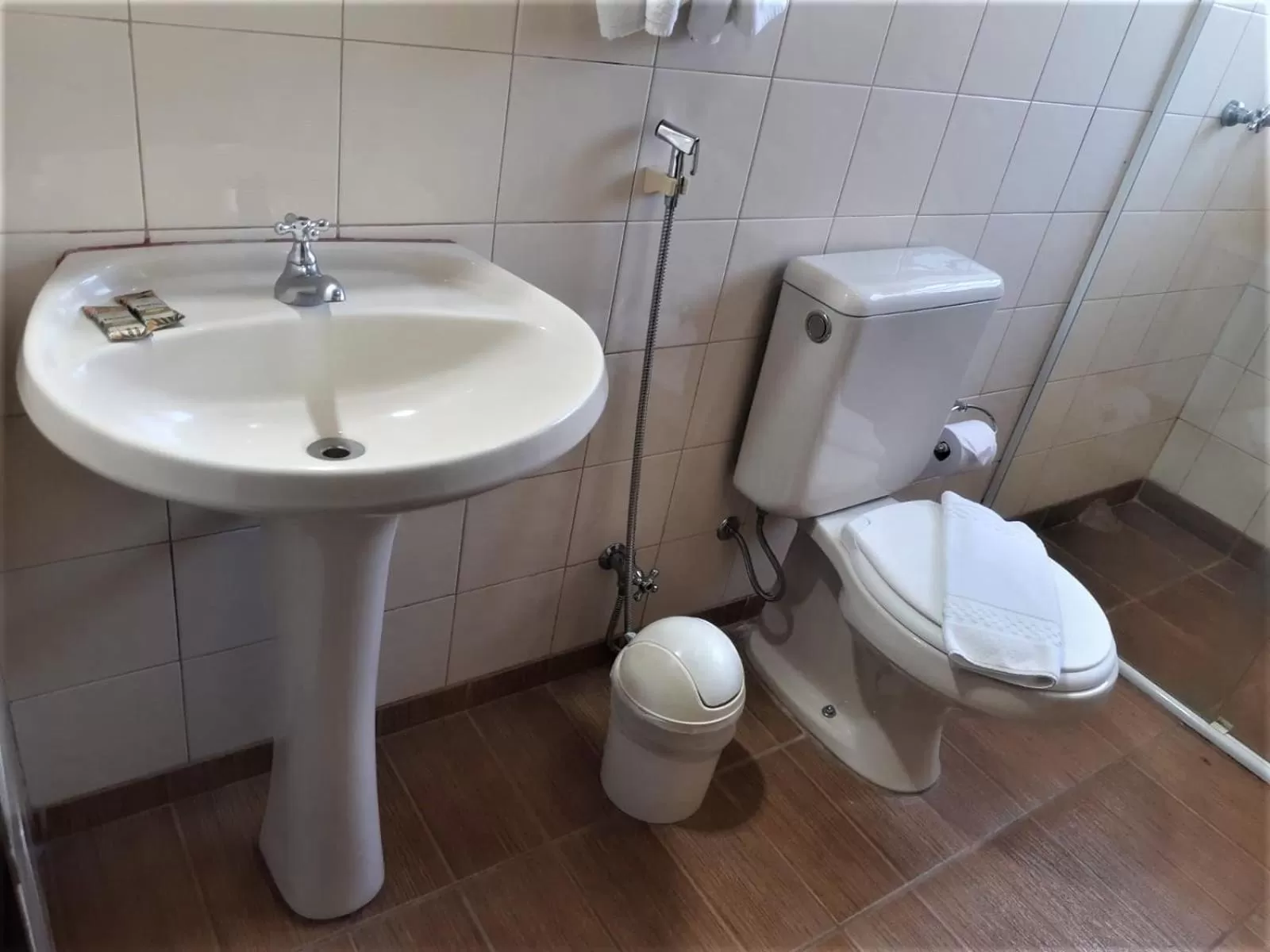 Bathroom in Pousada Casa Amarela