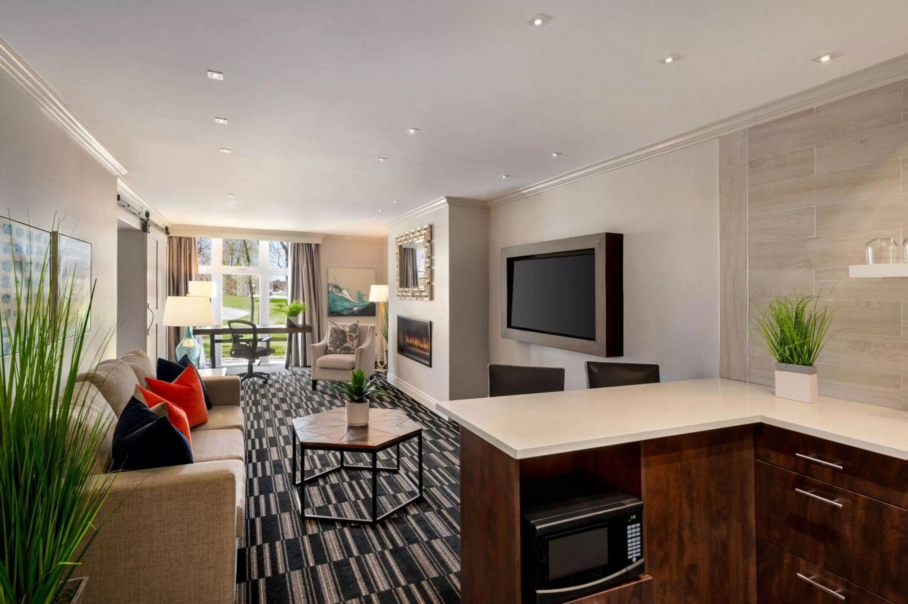 Photo of the whole room in Ramada by Wyndham Cornwall