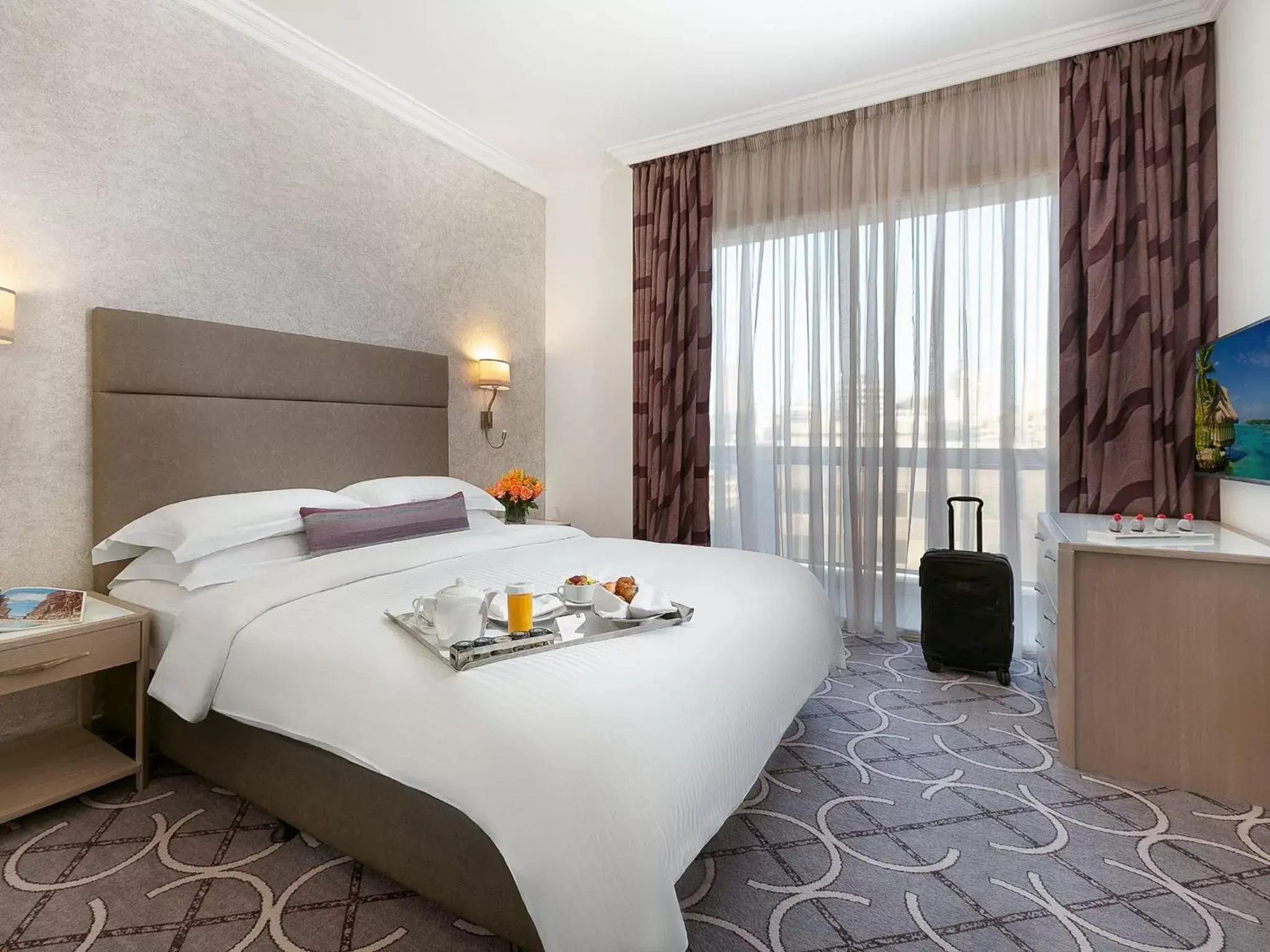 City View One Bedroom Suite with Lounge Access in Gefinor Rotana – Beirut City View One Bedroom Suite with Lounge Access in Gefinor Rotana – Beirut