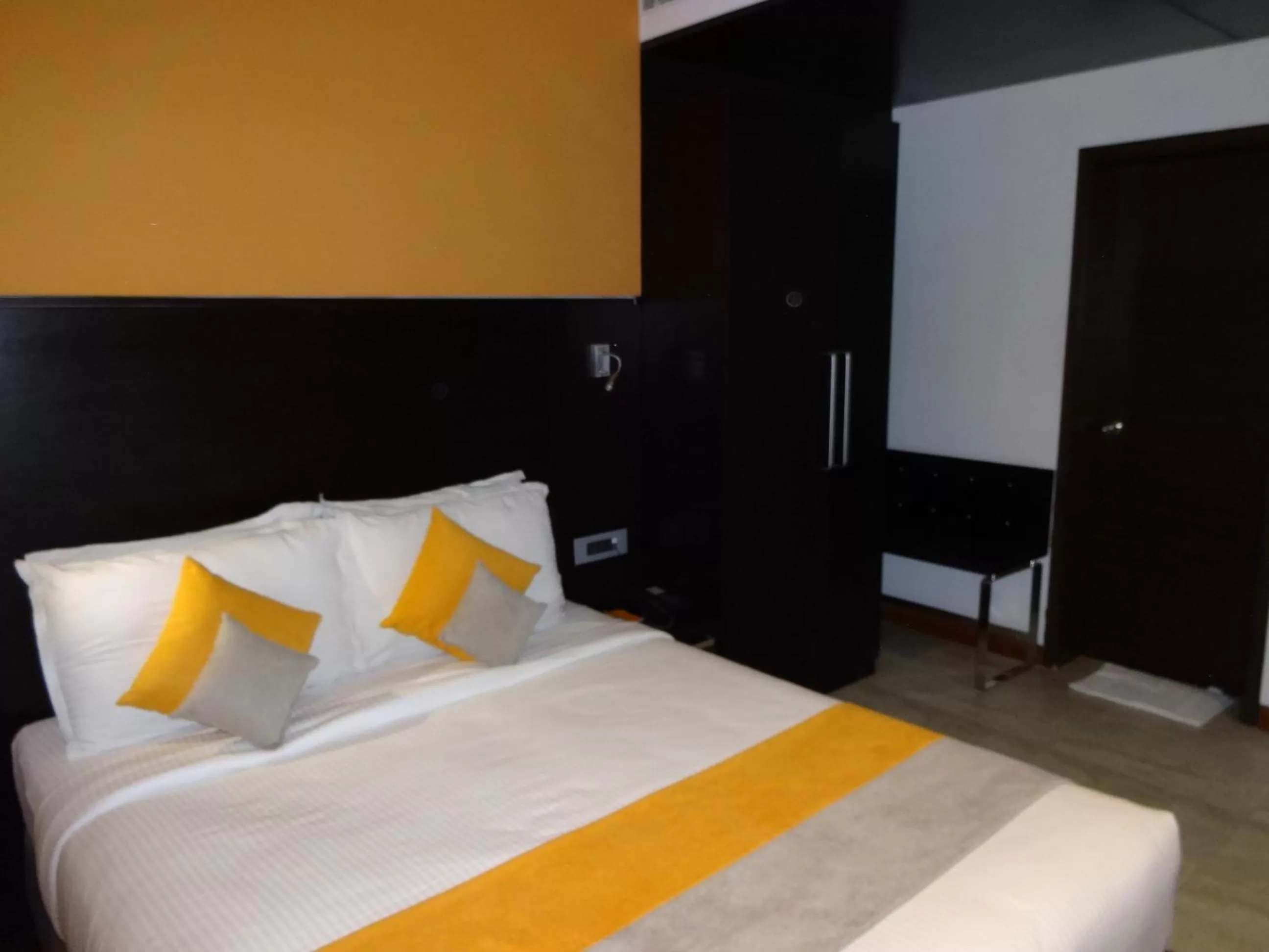 Bed in Astoria Hotels Madurai