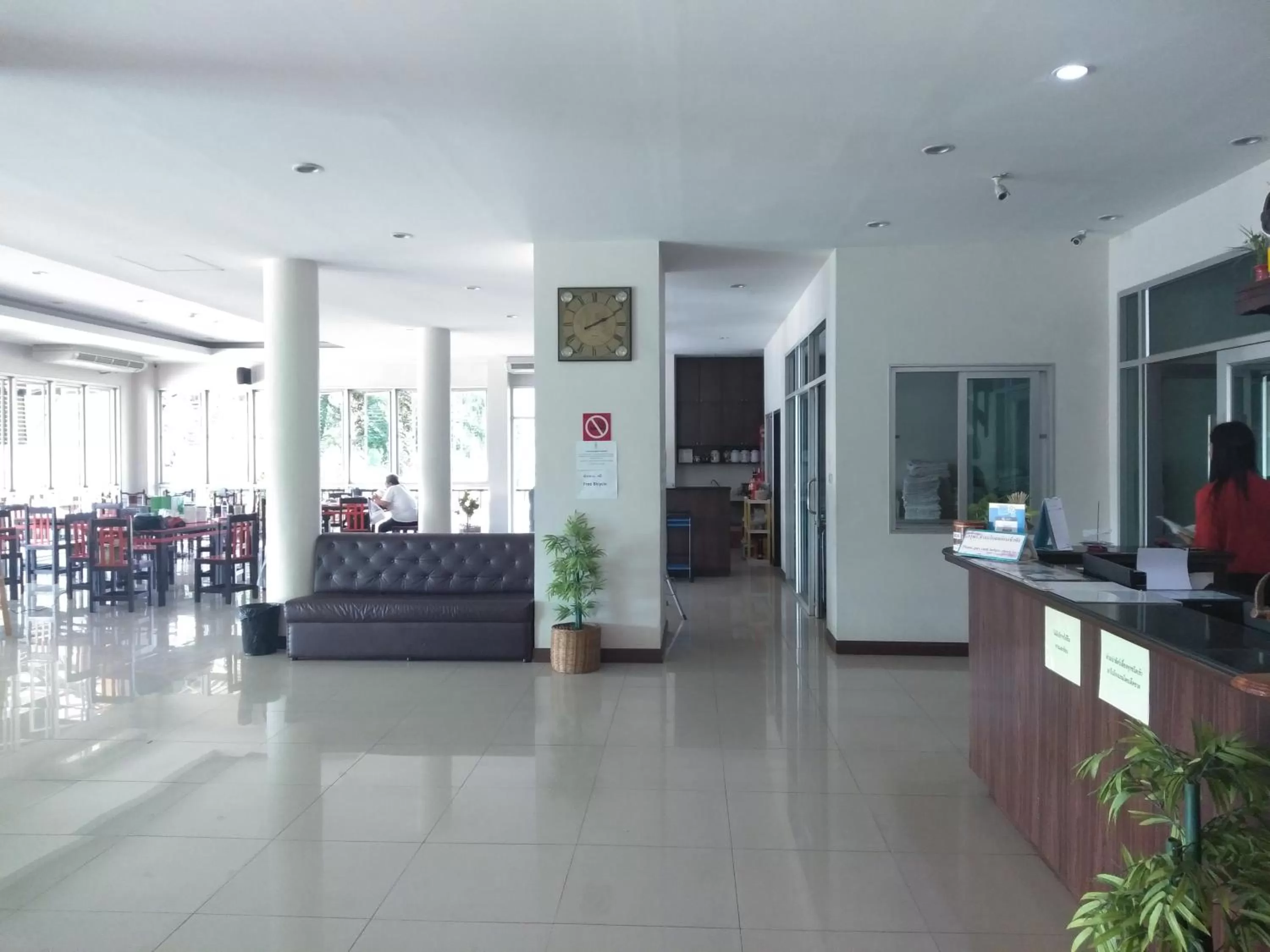 Restaurant/places to eat, Lobby/Reception in Amatara Hotel