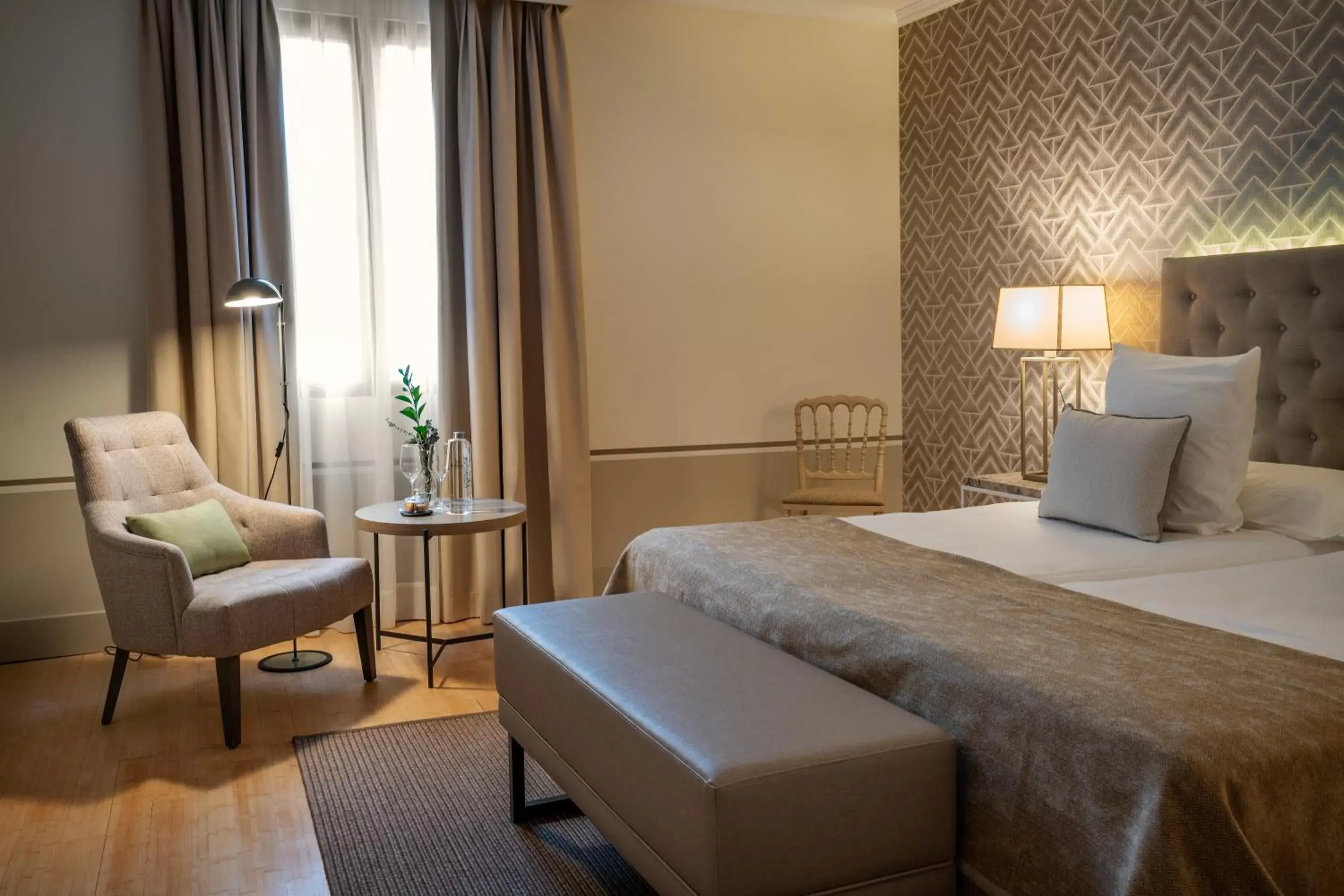 Suite in Hospes Palacio de Arenales & Spa Suite in Hospes Palacio de Arenales & Spa