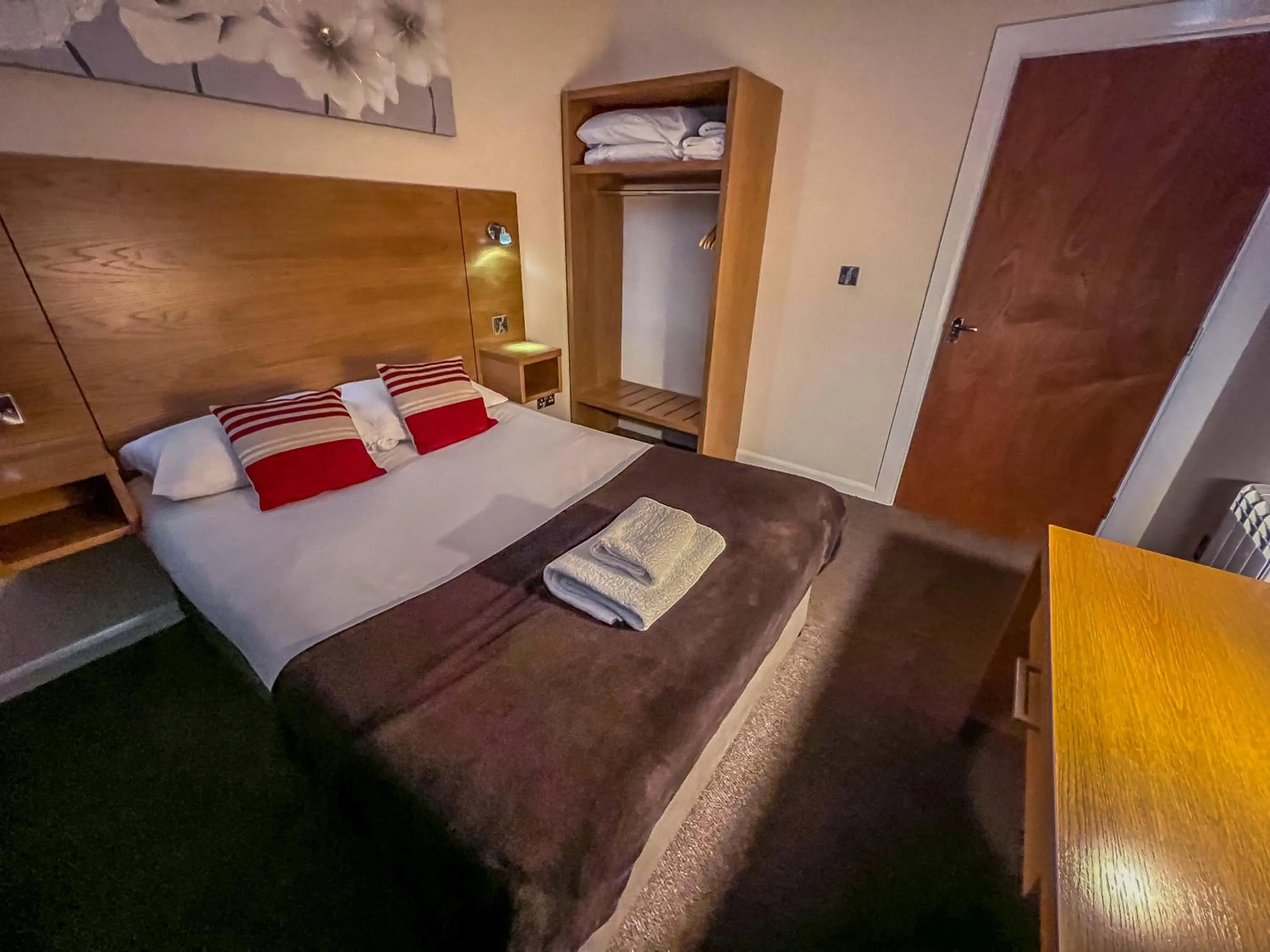 Bedroom in County Hall Apartment Hotel