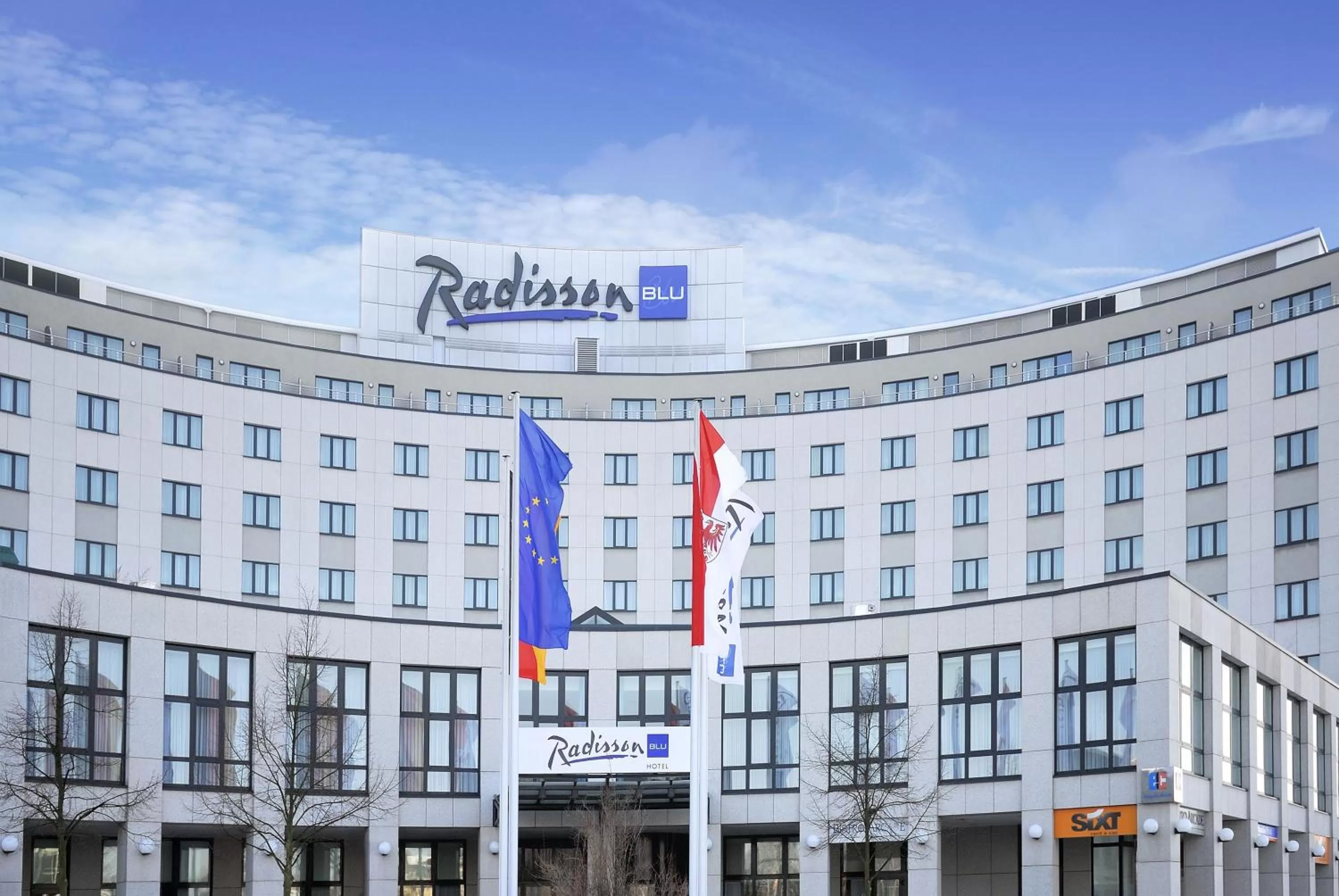 Facade/entrance in Radisson Blu Hotel Cottbus