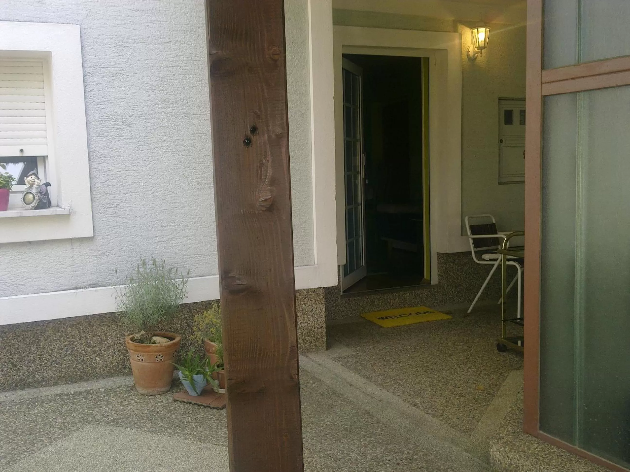 Apartment & Rooms Miboti