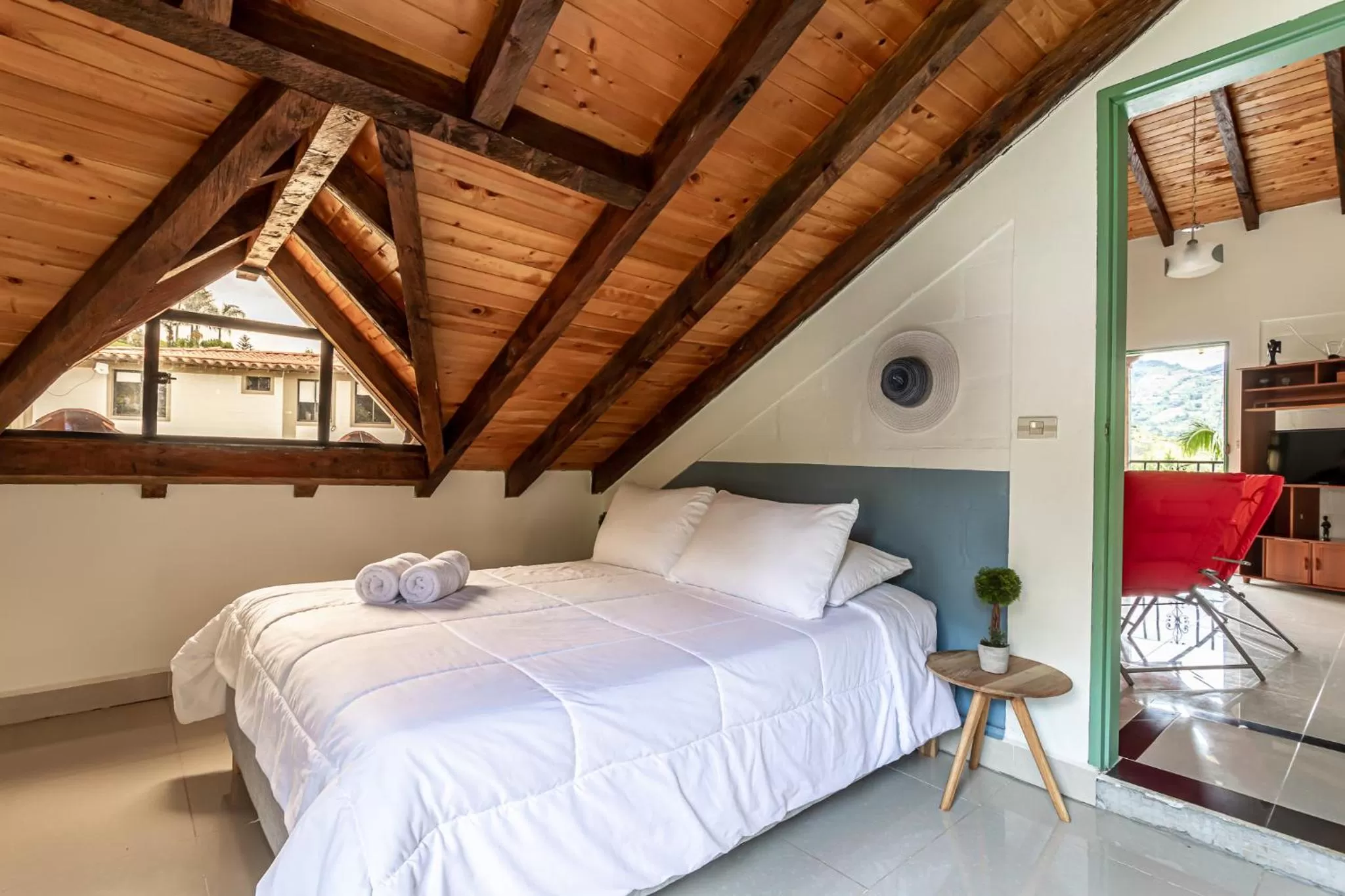 Bed in Soy Local Guatape