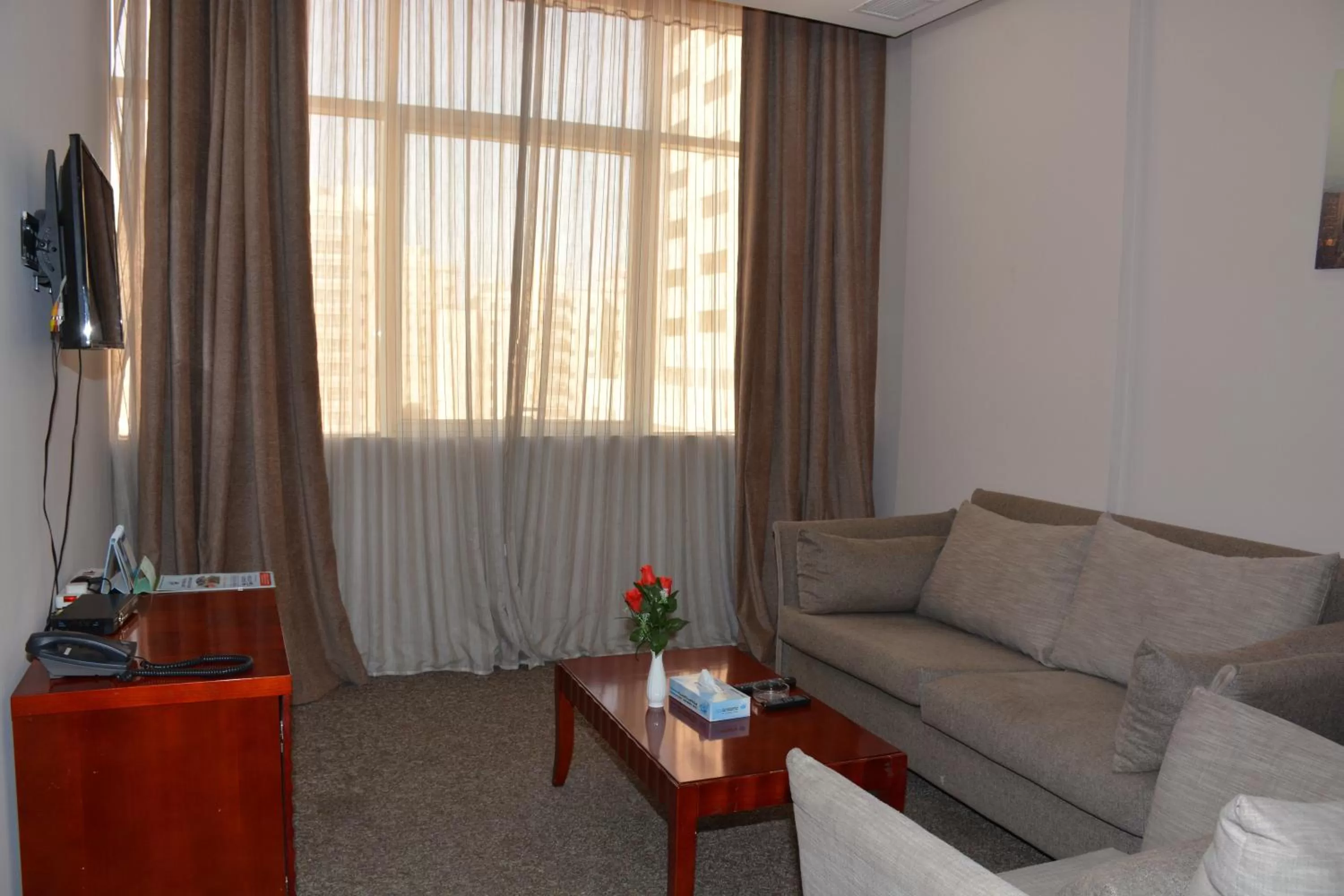 Photo of the whole room in Continental Inn Hotel Al Farwaniya