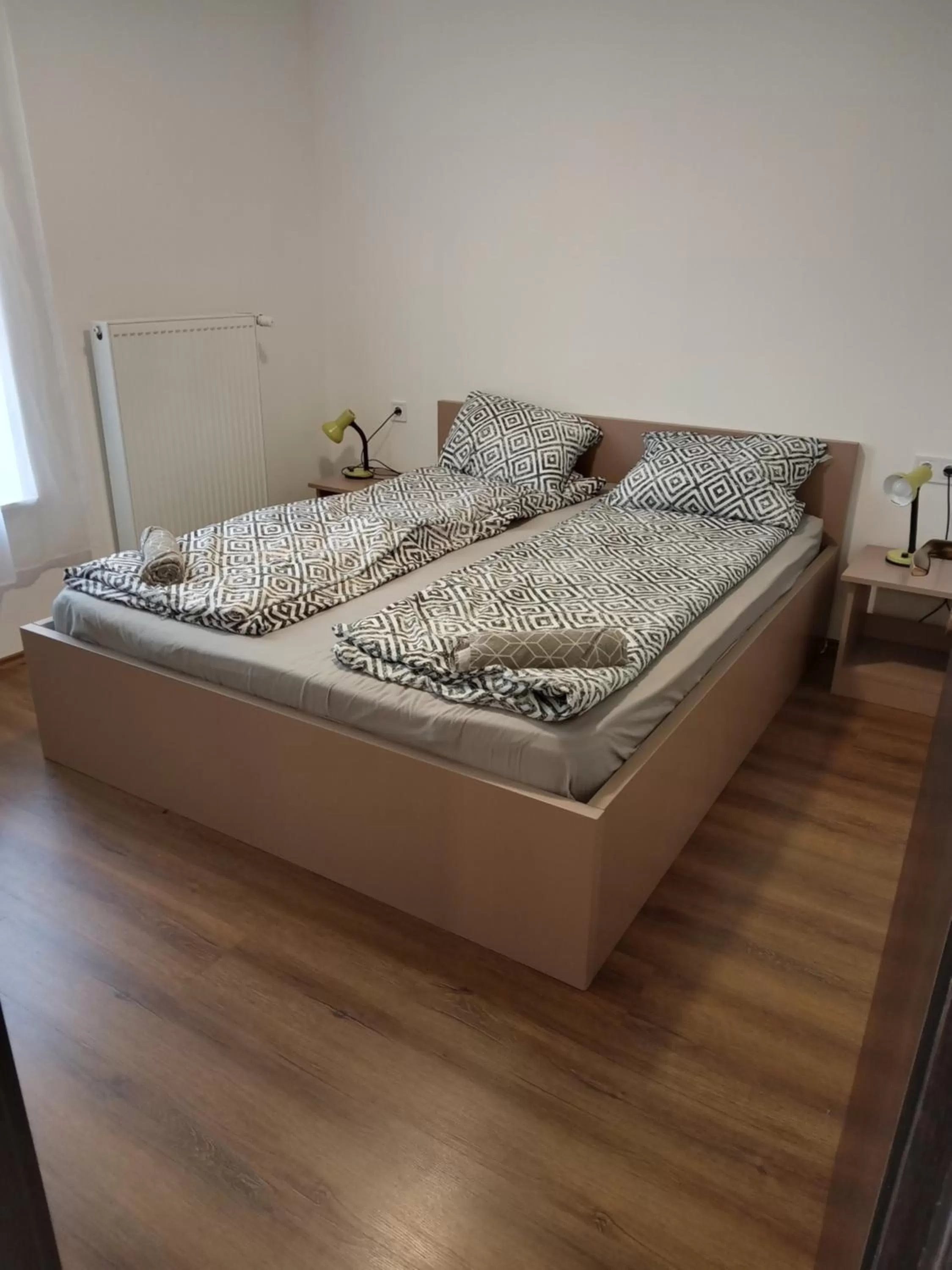 Bed in Tiszaliget Apartman és Szálló