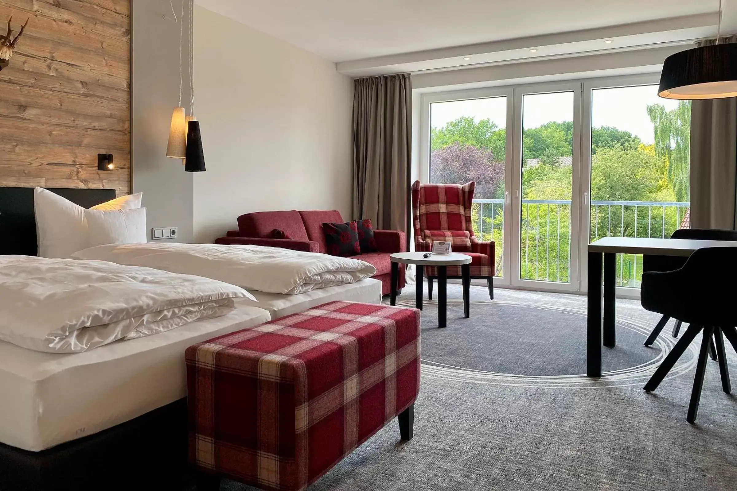 Triple Room with View in Köhlers Forsthaus Wellness & Genuss Hotel Triple Room with View in Köhlers Forsthaus Wellness & Genuss Hotel