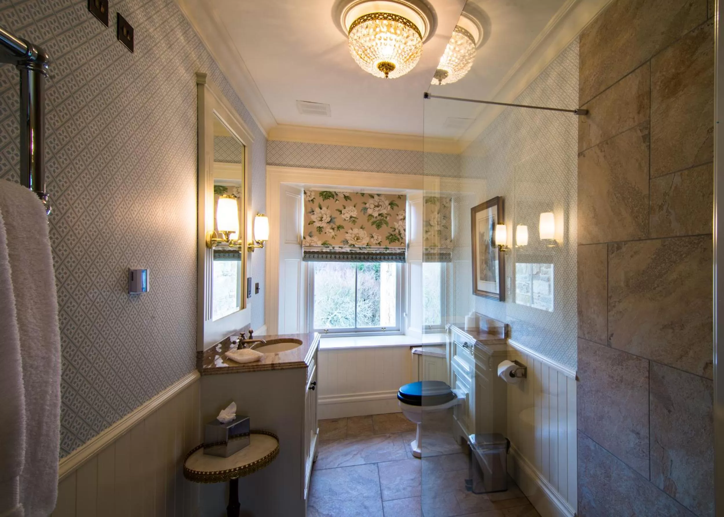 Bathroom in Crossbasket Castle, Hotel & Restaurant