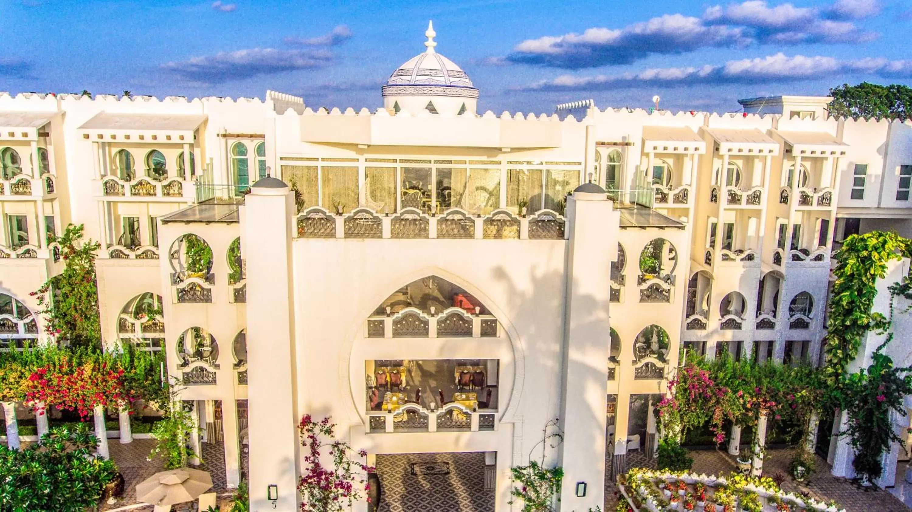 Property building in Madinat Al Bahr Business & Spa Hotel