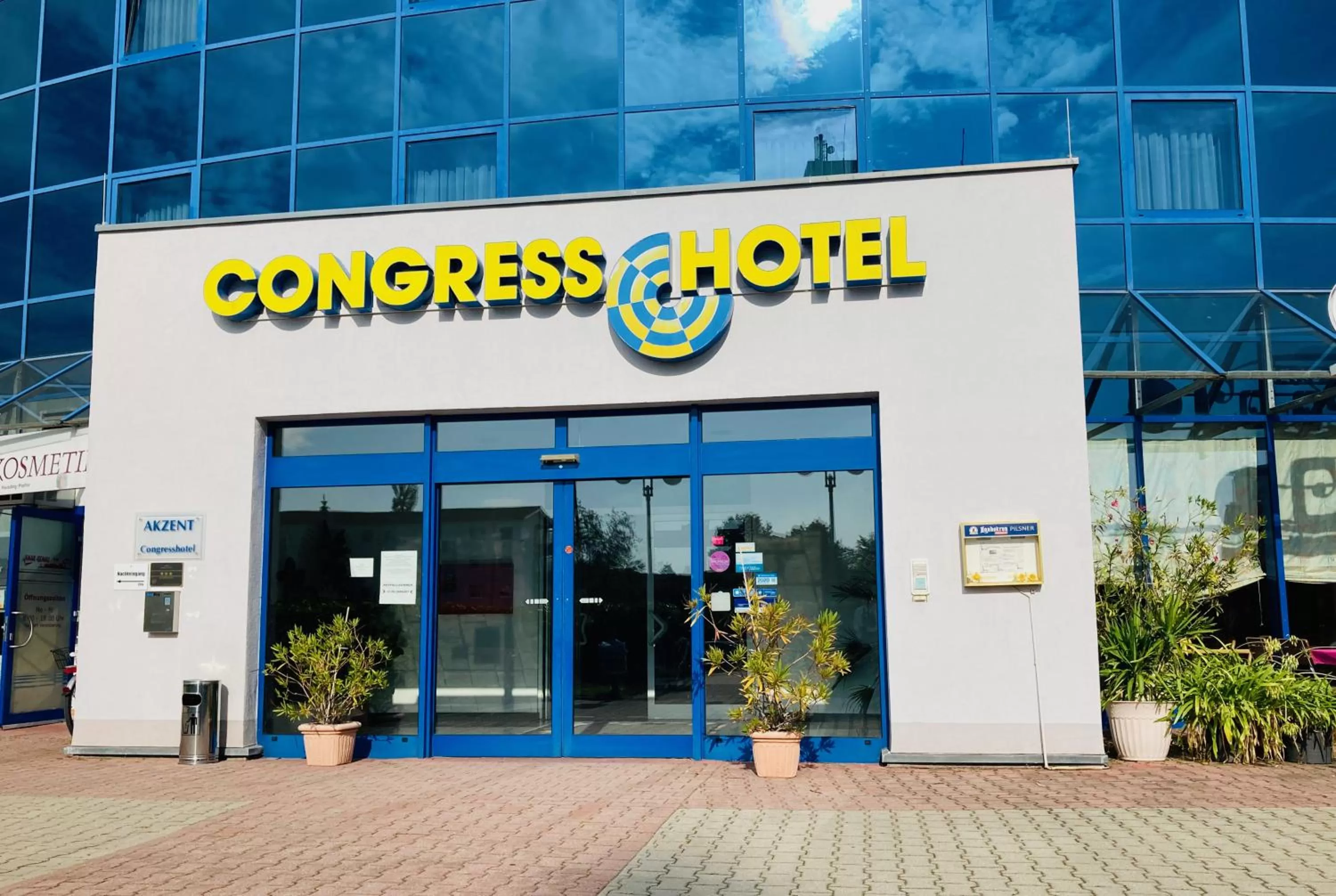 Facade/entrance in Akzent Congresshotel Hoyerswerda