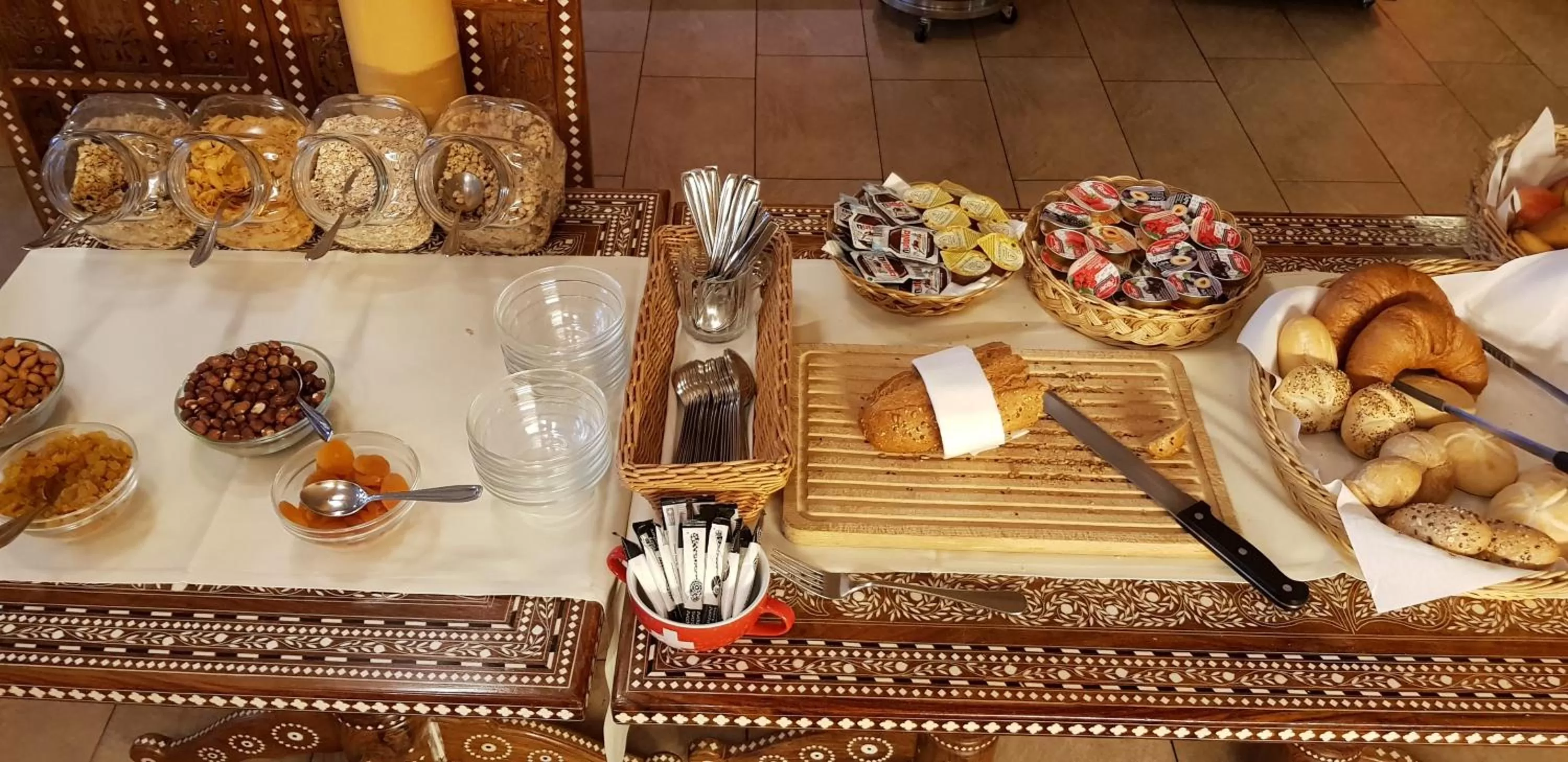 Breakfast in Spalenbrunnen Hotel & Restaurant Basel City Center